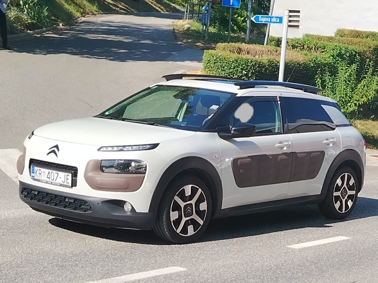 KR 407-JE, Citroёn C4 Cactus 