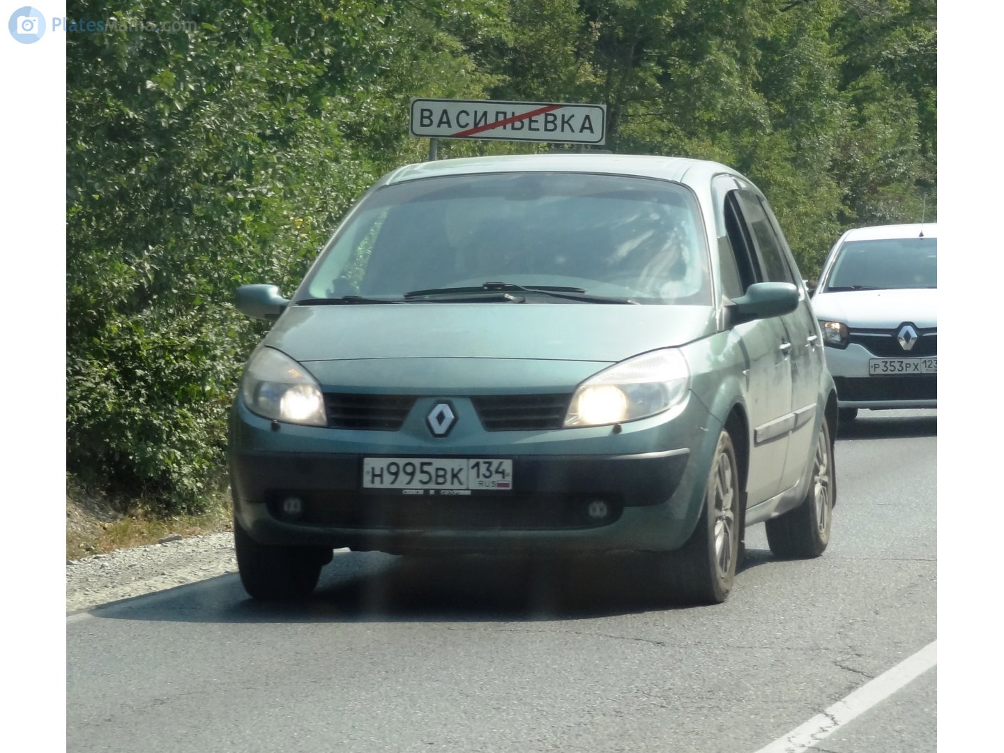 н 995 вк 134, Renault Scénic 2nd gen (J84), 2003–2009