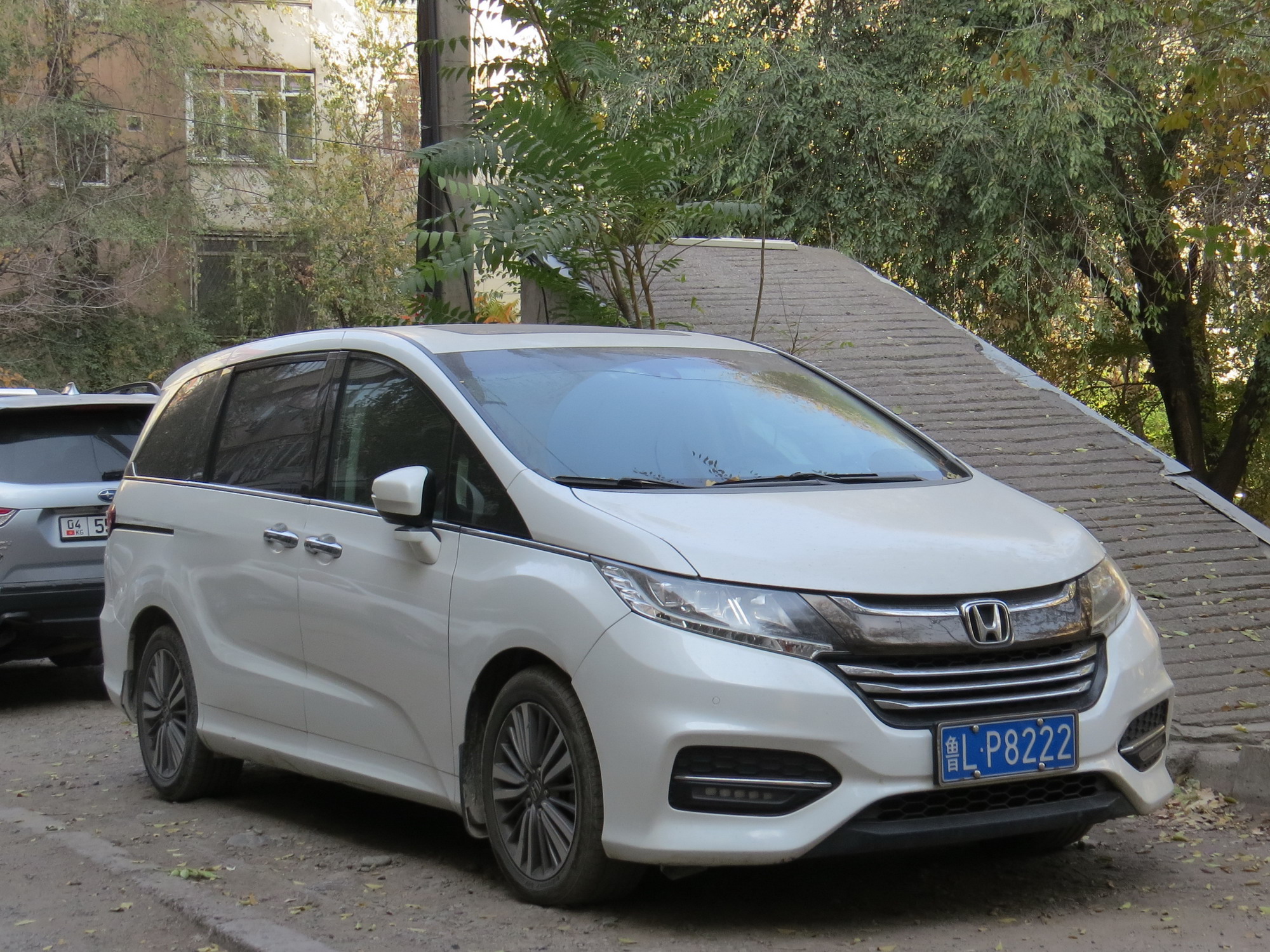 鲁L·P8222, Honda Odyssey 5th gen (RC; Global-market), 2013­–2021