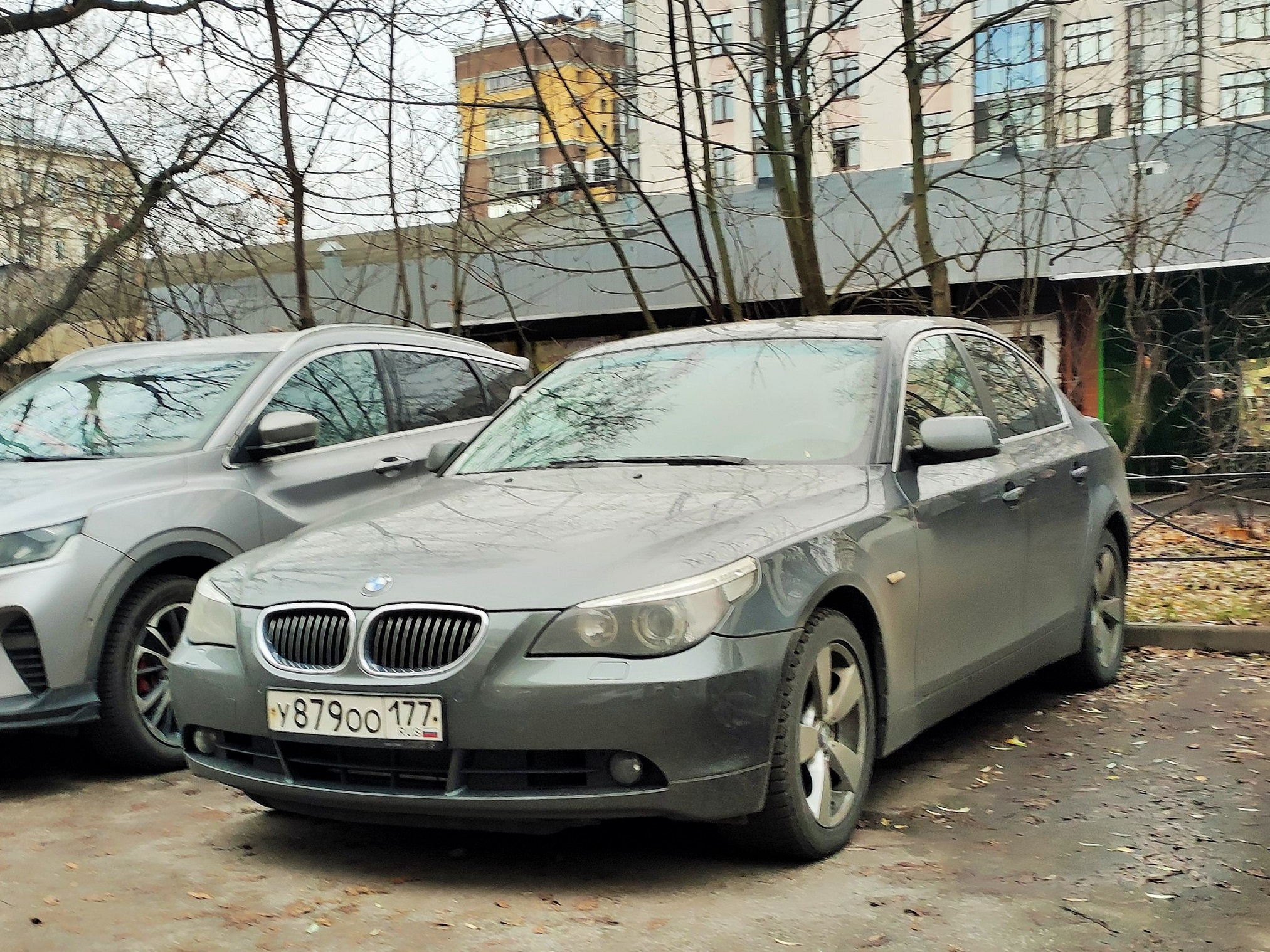 у 879 оо 177, BMW 5 Series 5th gen Sedan (E60), 2003–2010