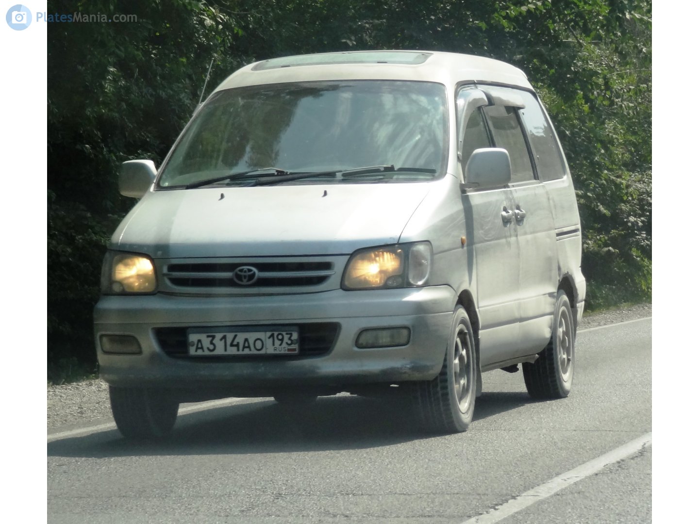 а 314 ао 193, Toyota TownAce 3rd gen (Noah) (R40/R50), 1996–2007