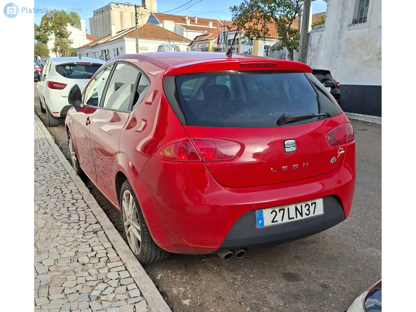 27-LN-37, SEAT León 2nd gen (1P1), 2005–2012