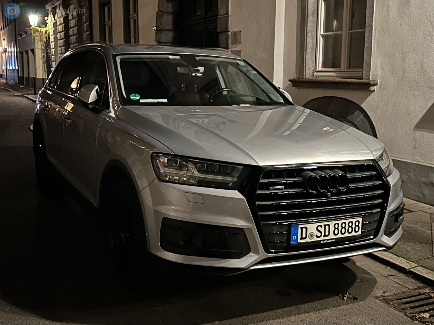 D SD 8888, Audi Q7 2nd gen (4MB), 2015–2019
