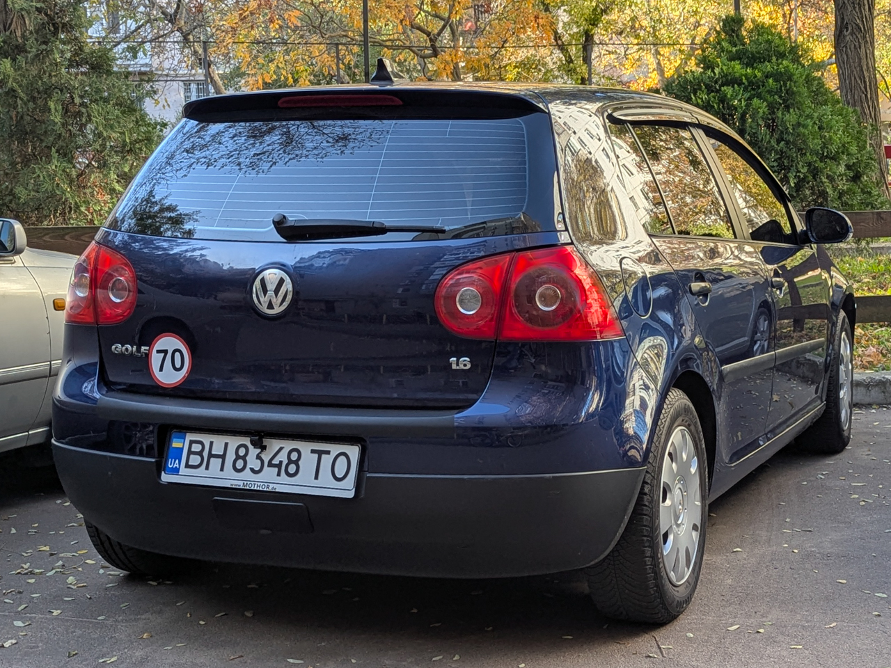 BH 8348 TO, Volkswagen Golf 5th gen 5-door Hatch (1K1), 2003–2008