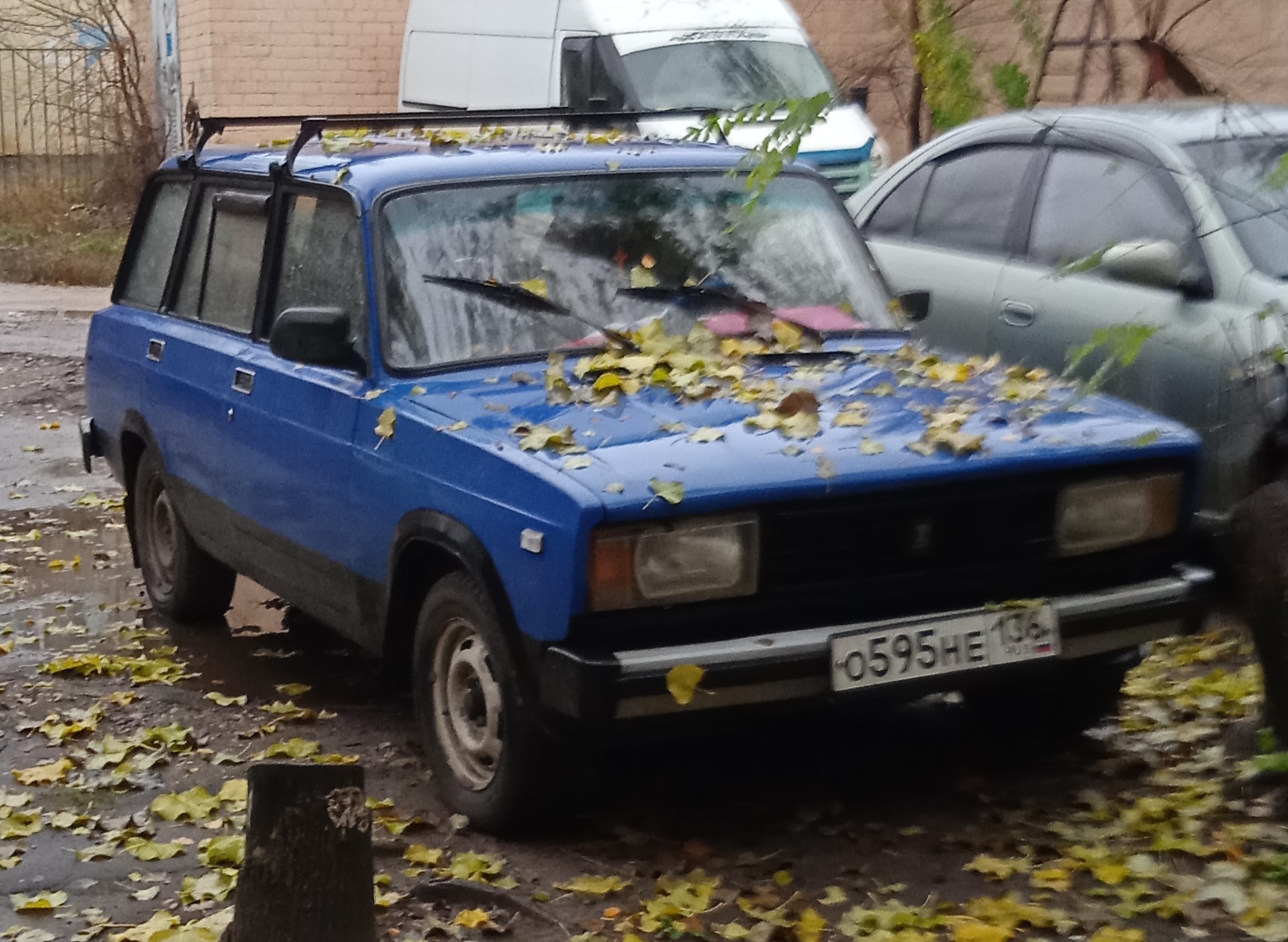 о 595 не 136, Lada (VAZ) 2104 