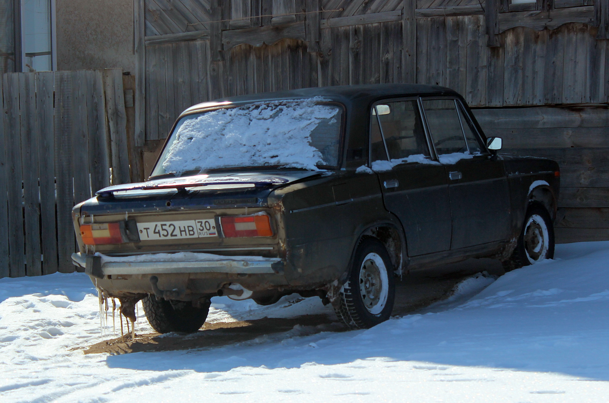 т 452 нв 30, Lada (VAZ) 2106 Жигули (1300/ 1500 /1600), 1976–2006