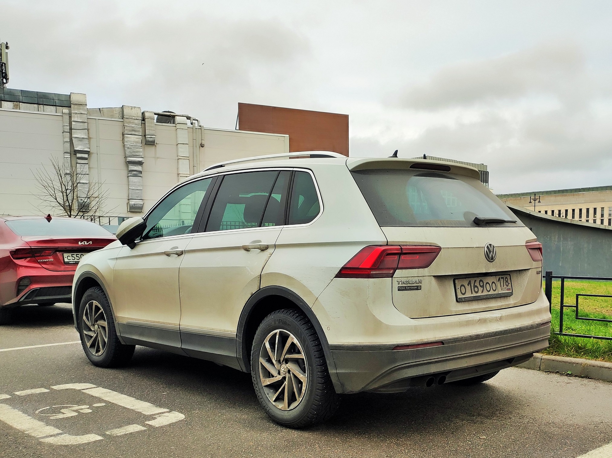 о 169 оо 178, Volkswagen Tiguan 2nd gen (AD/AX/Allspace/L), 2016–2021