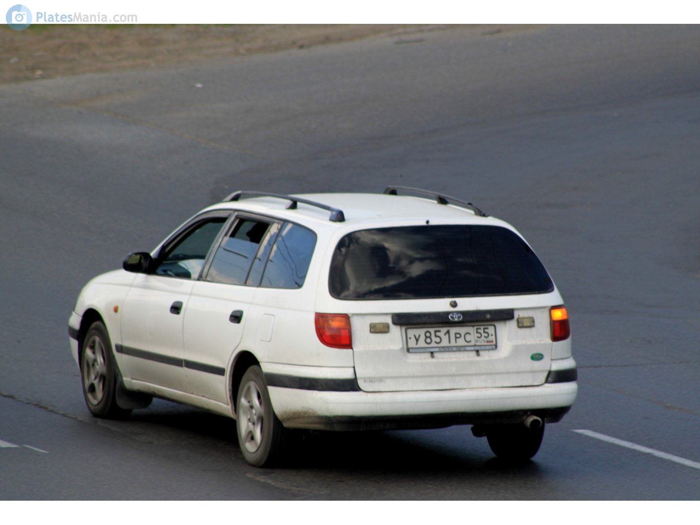 у 851 рс 55, Toyota Caldina 2nd gen (T210), 1997–2002