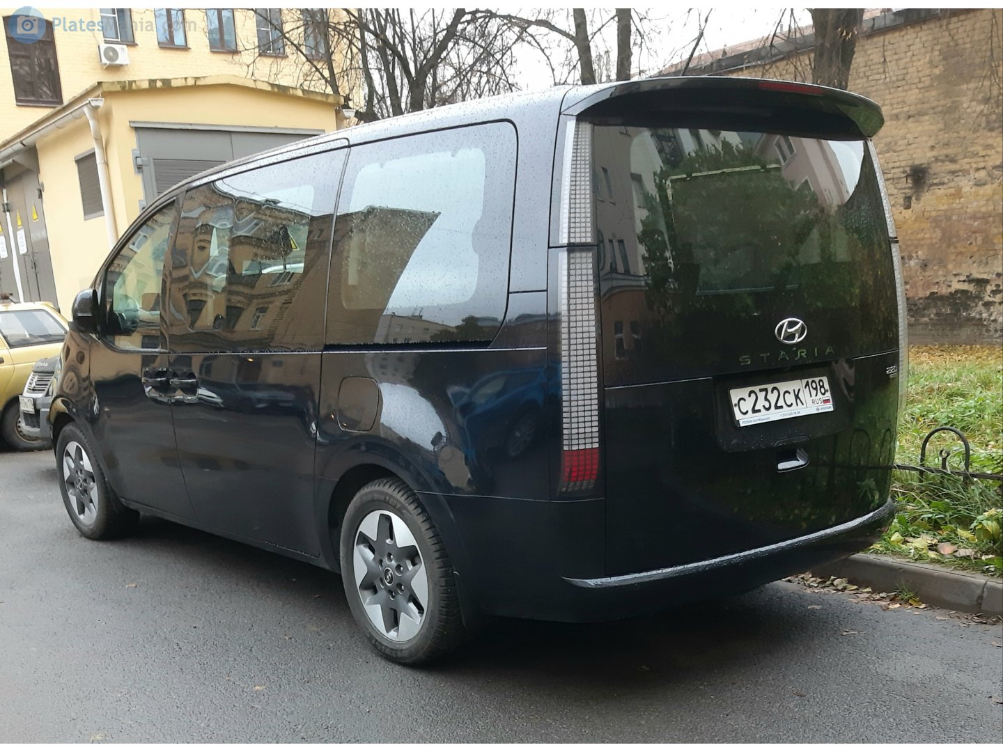 с 232 ск 198, Hyundai Staria 1st gen (US4), 2021–