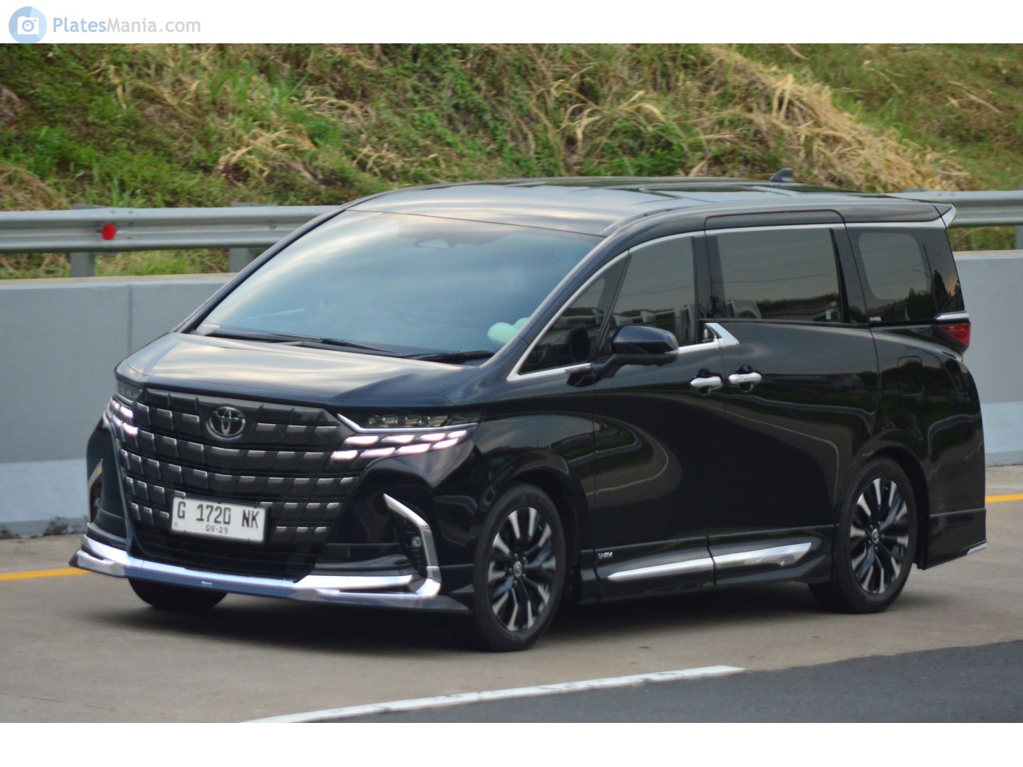 G 1720 NK, Toyota Alphard 4th gen (AH40), 2023–