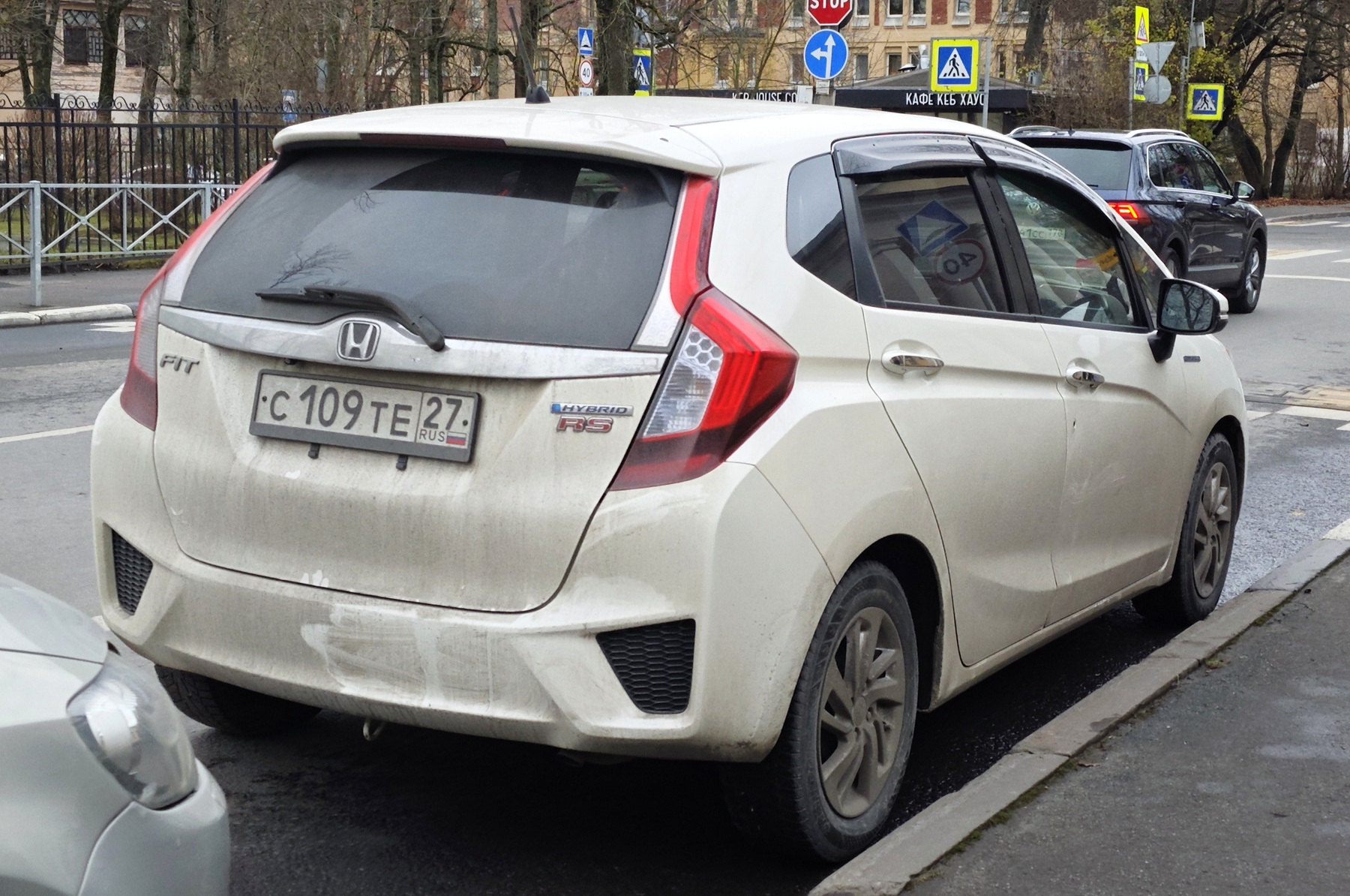с 109 те 27, Honda Fit 