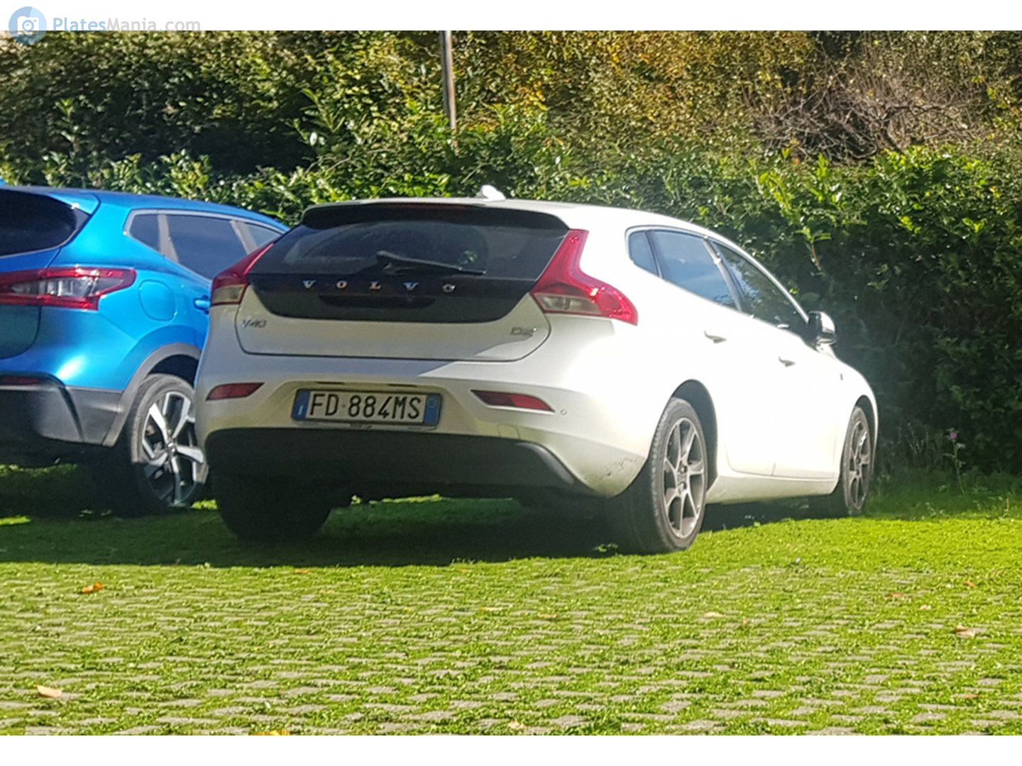 FD 884 MS, Volvo V40 2nd gen (526), 2013–2019