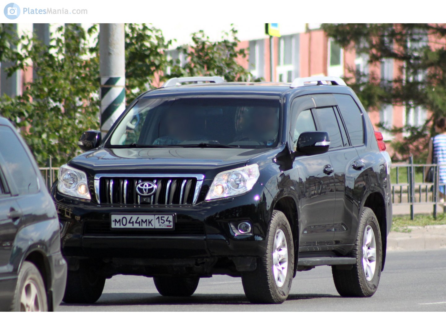 м 044 мк 154, Toyota Land Cruiser Prado 4th gen 5-door SUV (J150), 2009–2013