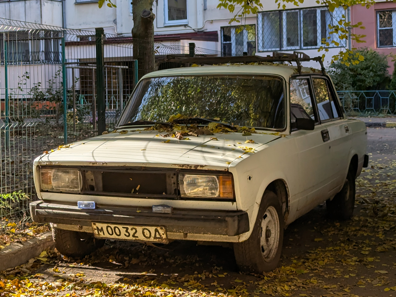 м 0032 ОД, Lada (VAZ) 2105 Жигули (Nova / Riva / 1300 / 1500), 1980–2010