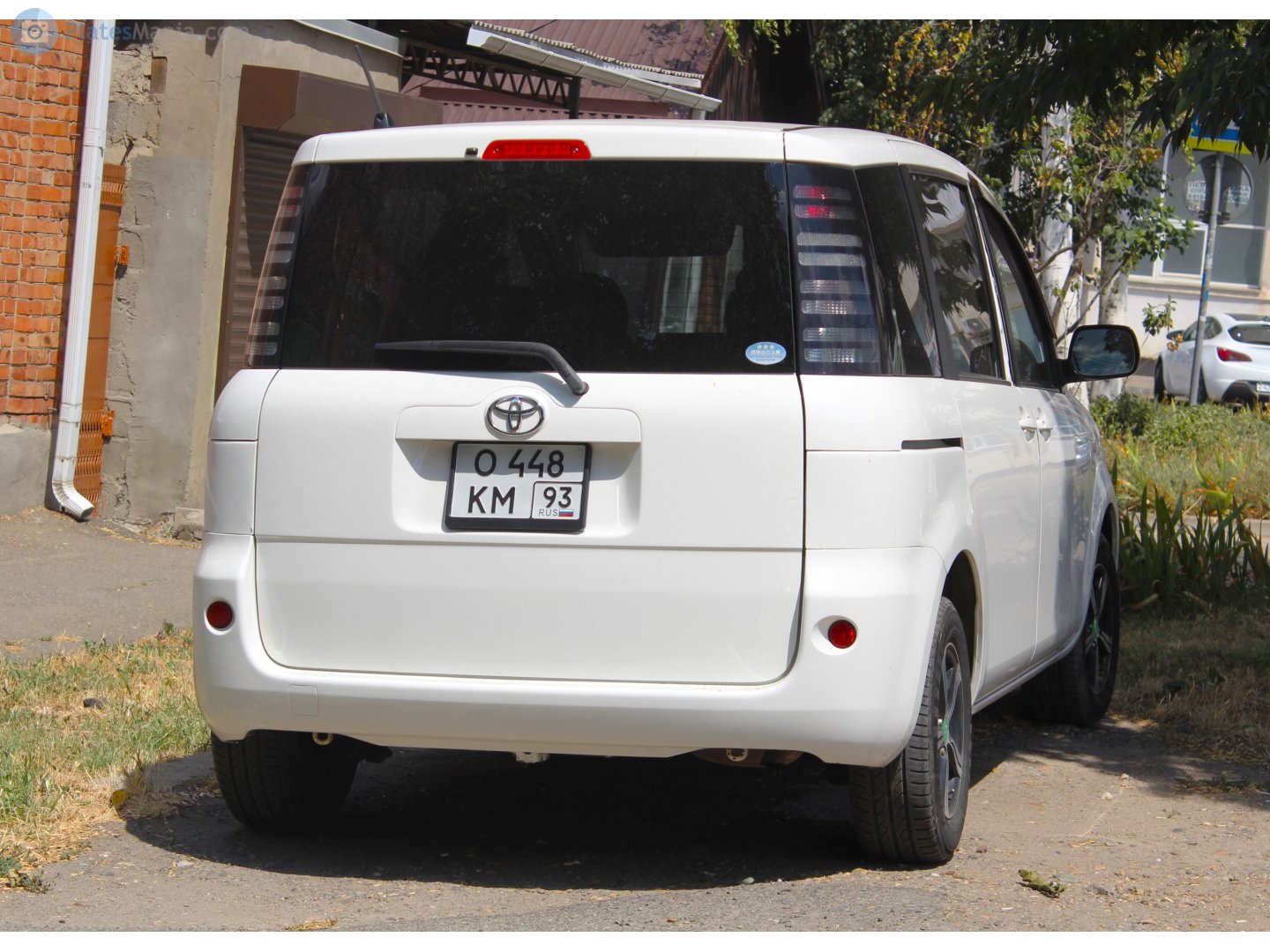 о 448 км 93, Toyota Sienta 1st gen (XP80), 2003–2015