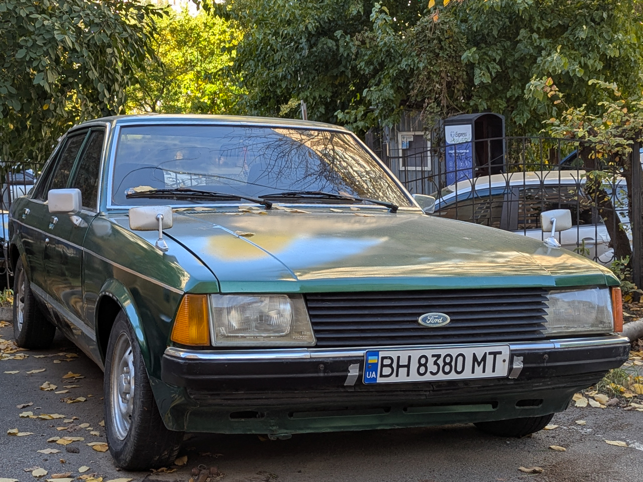 BH 8380 MT, Ford Granada 2nd gen 4-door Sedan (GFU; EU-market), 1977–1985
