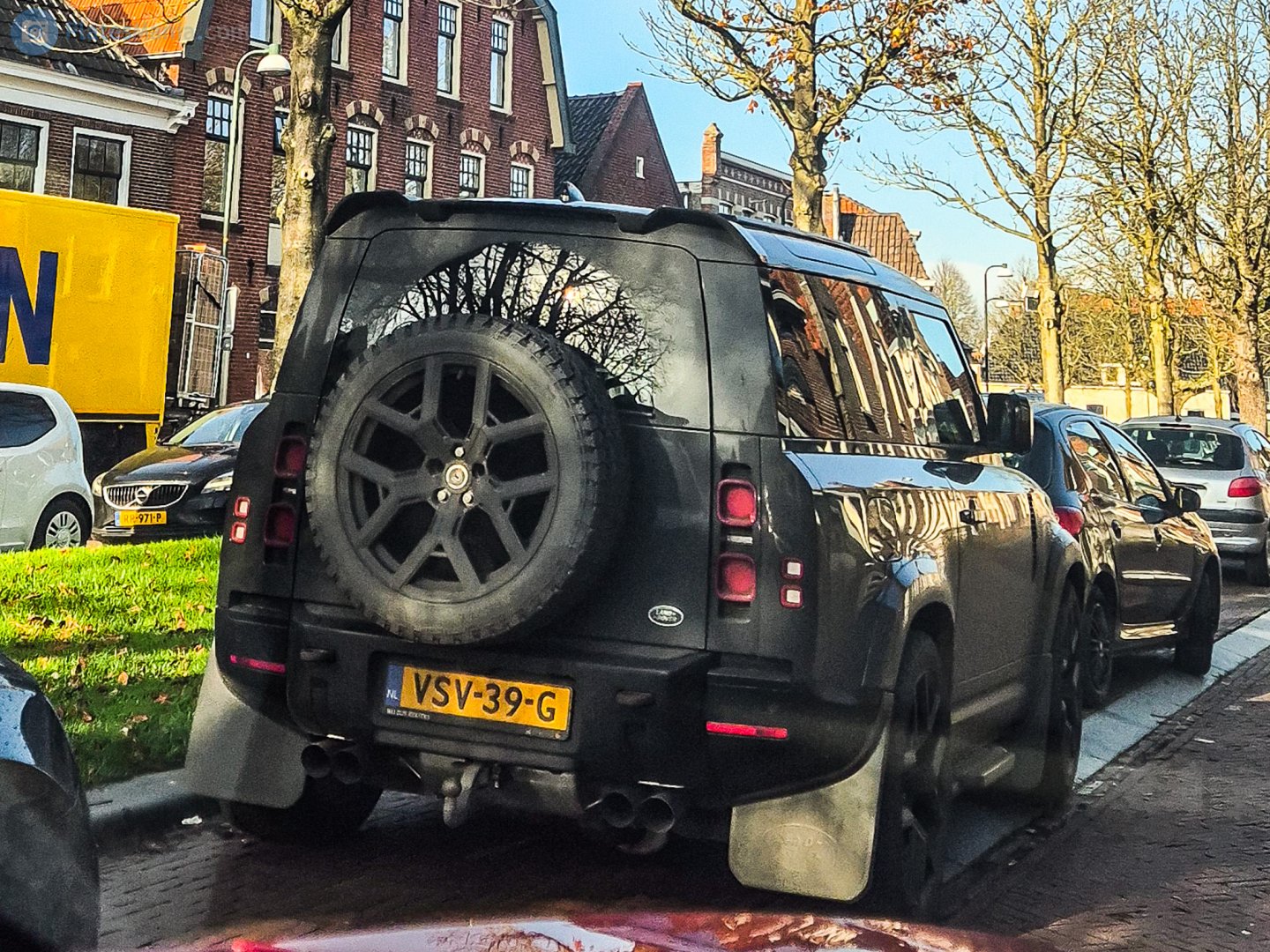 VSV-39-G, Land Rover Defender 2nd gen 90