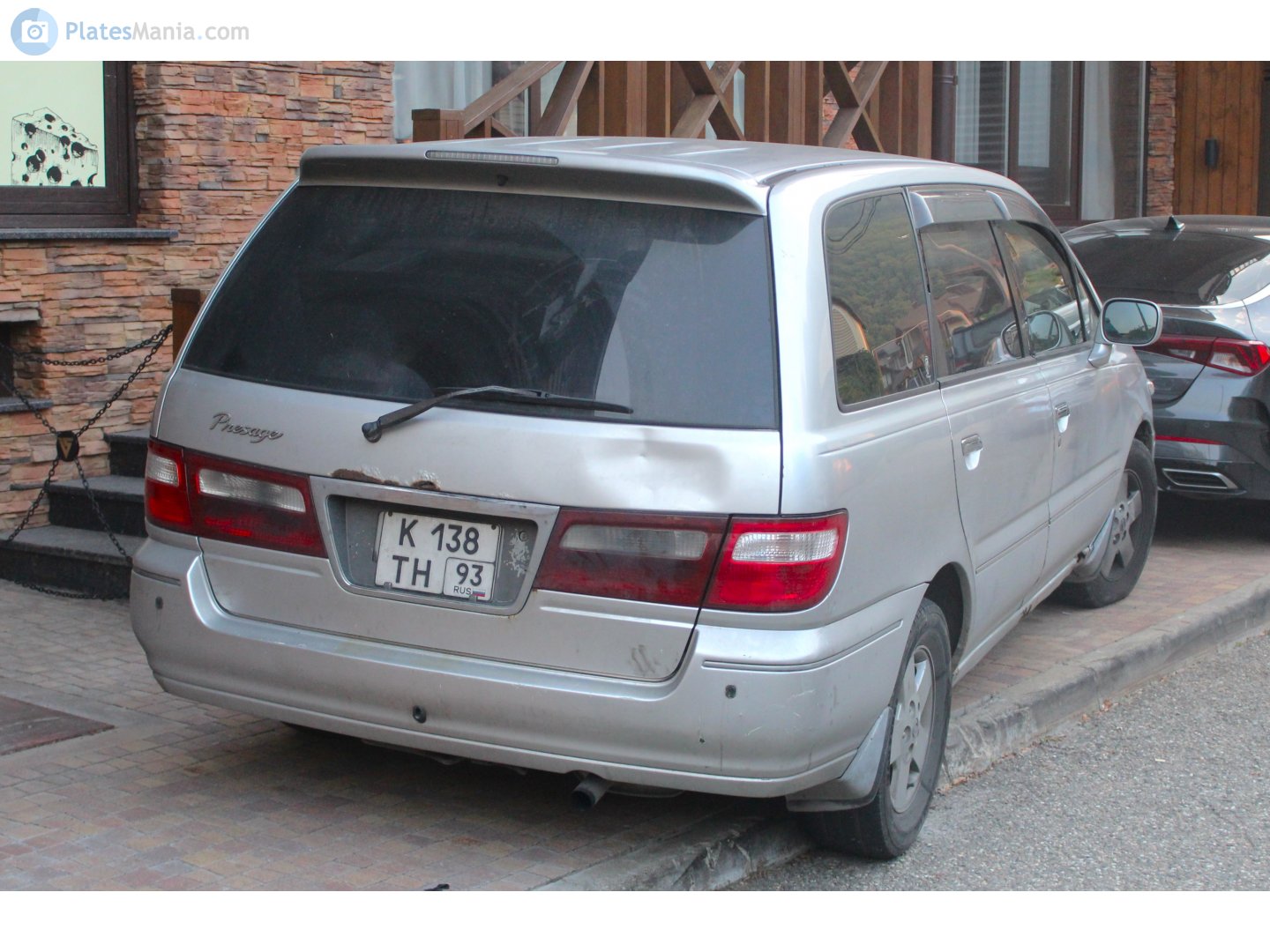 к 138 тн 93, Nissan Presage 1st gen (U30), 1998–2003