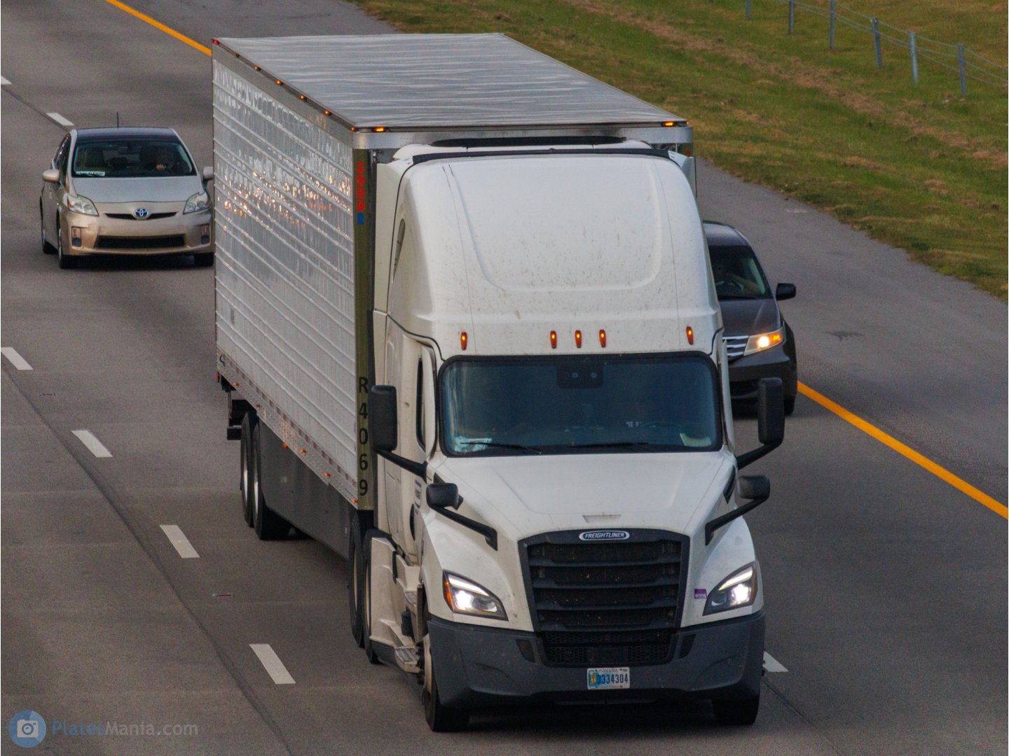 3334304, Freightliner Cascadia 3rd/4th gen New Cascadia (2017–)