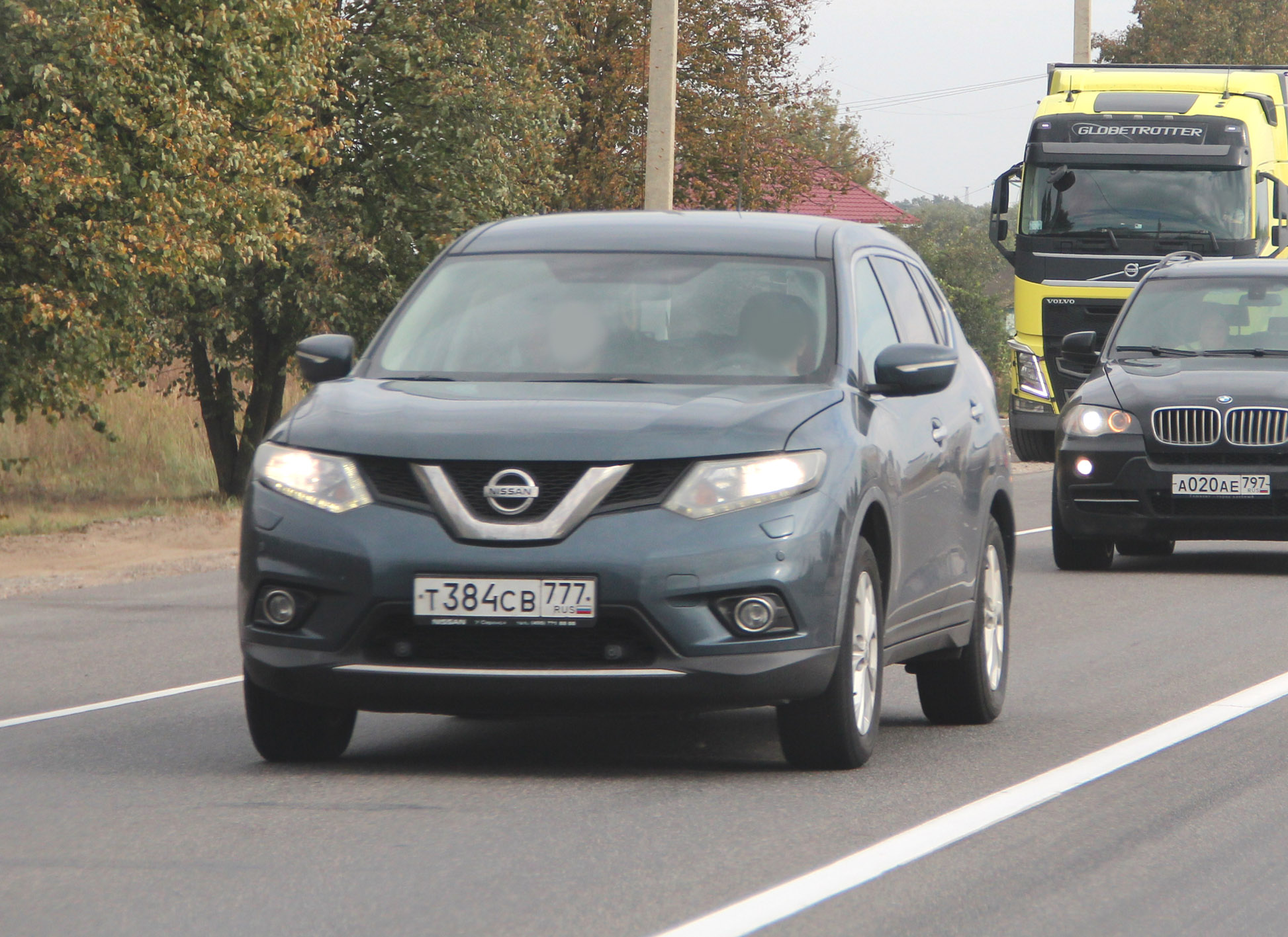 т 384 св 777, Nissan X-Trail 