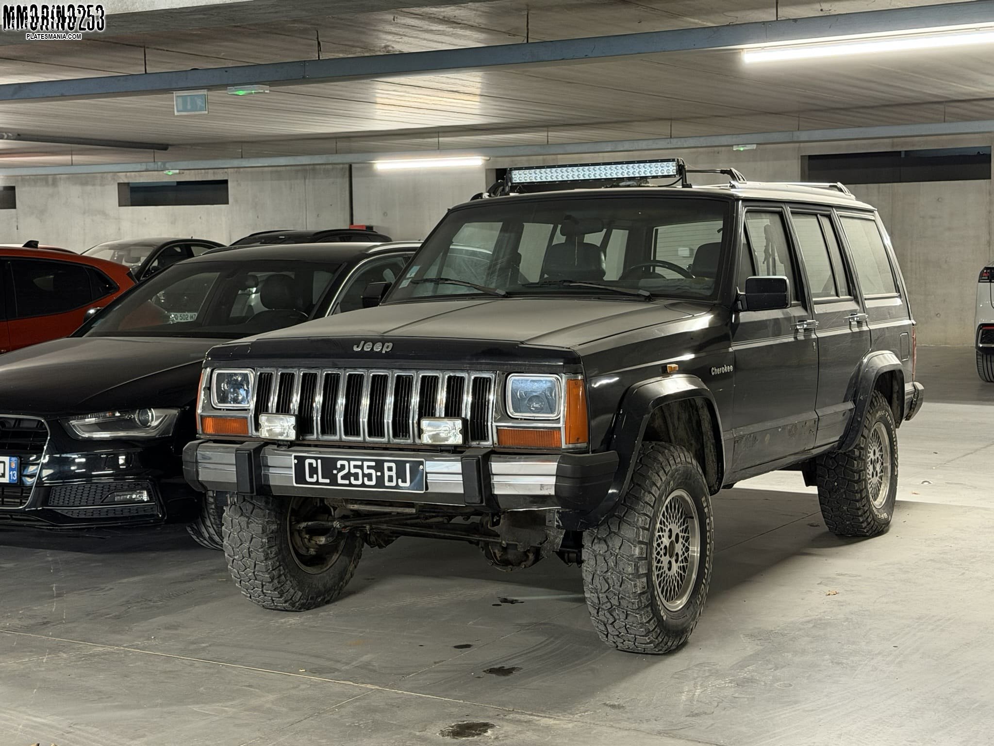 CL-255-BJ, Jeep Cherokee 2nd gen 5-door SUV (XJ), 1983–2001