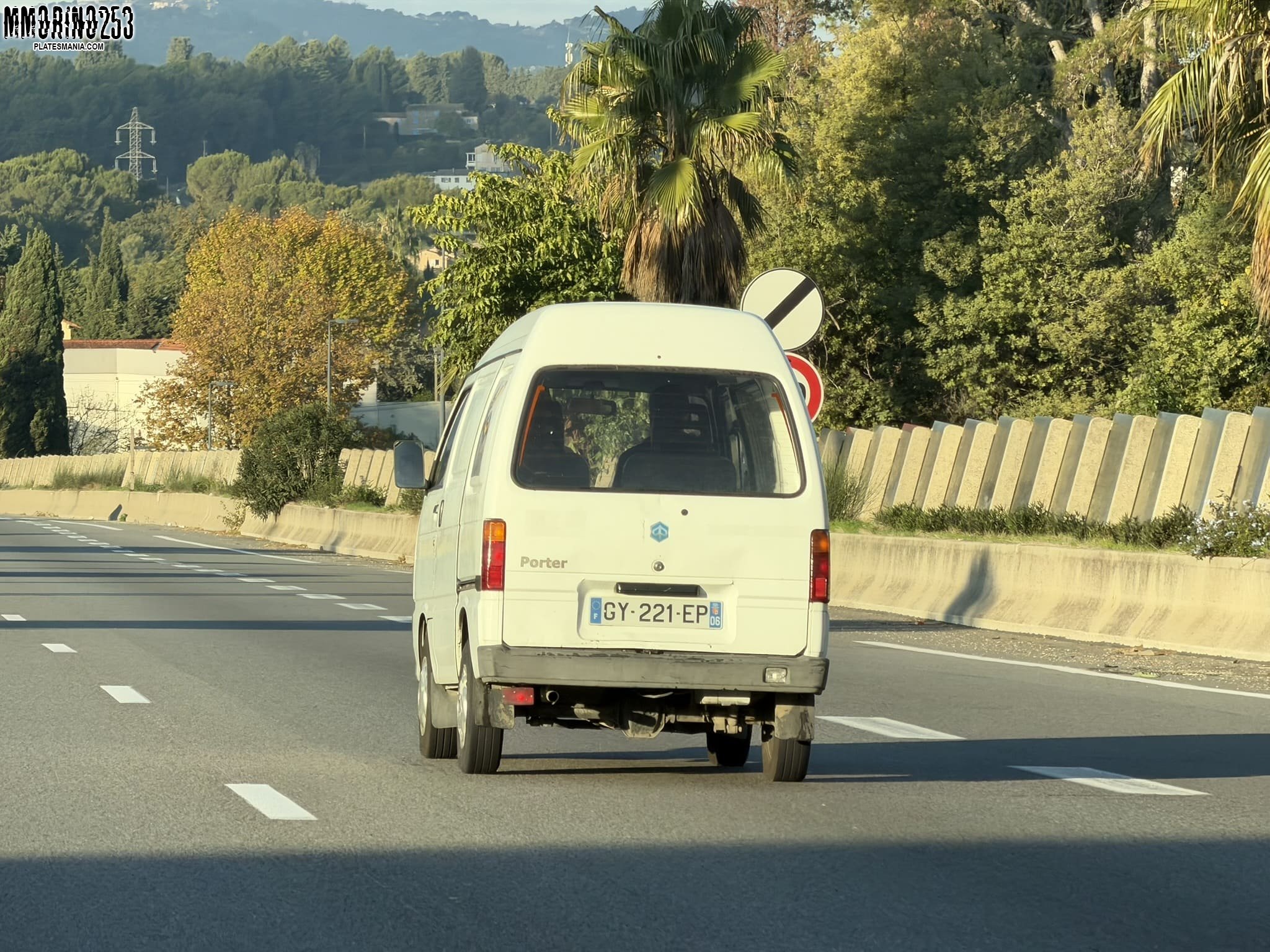 GY-221-EP, Piaggio Porter 1st gen (S90), 1992–2020