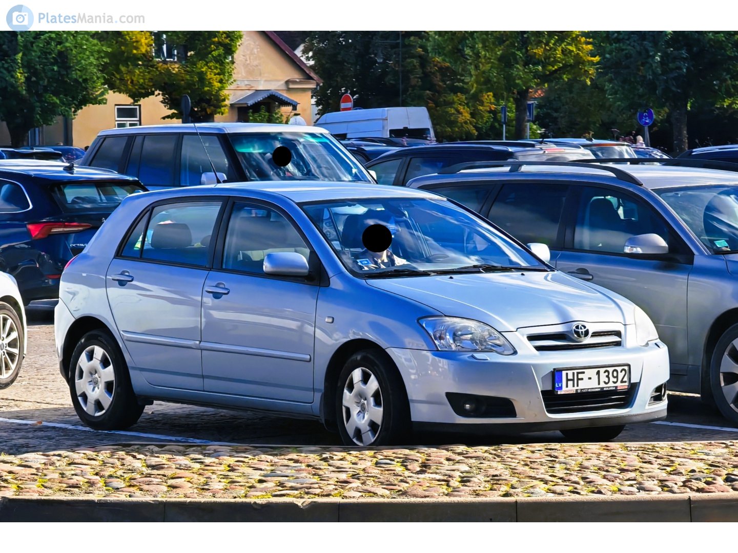 HF-1392, Toyota Corolla 9th gen (RunX) 5-door Hatch (E120), 2001–2007