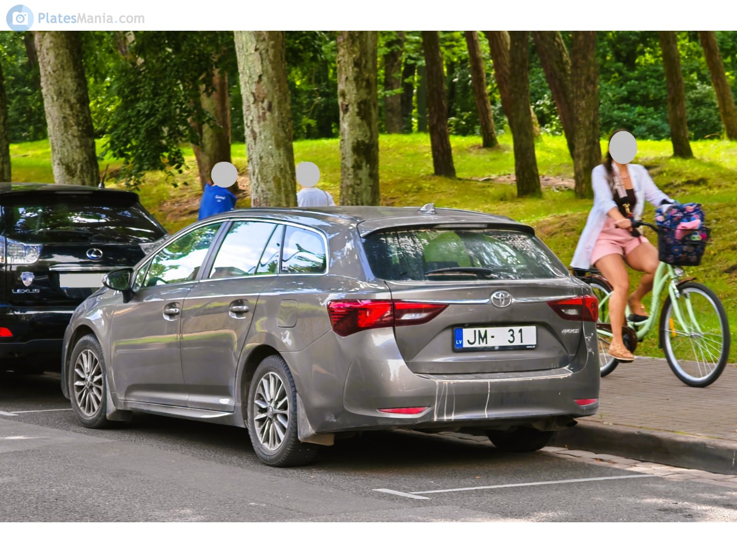 JM-31, Toyota Avensis 3rd gen Touring Sports (T270), 2nd facelift, 2015–2018