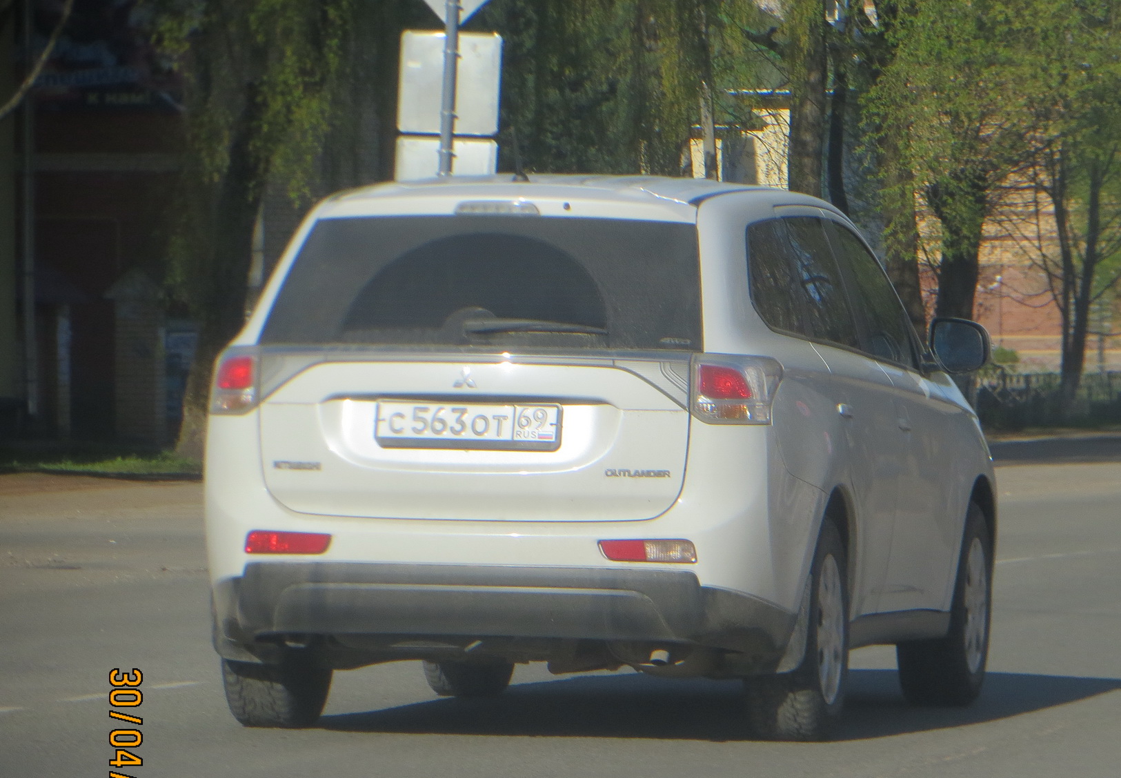 с 563 от 69, Mitsubishi Outlander 3rd gen (GF/GG/ZJ/ZK/ZL), 2012–2016