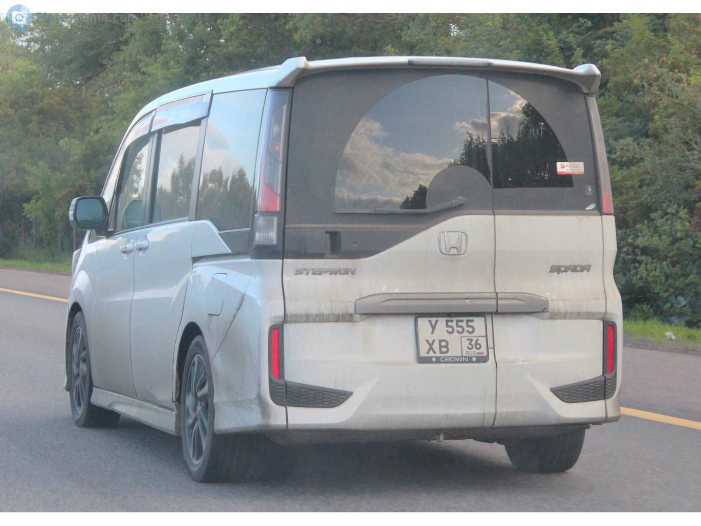 у 555 хв 36, Honda Stepwgn 5th gen Spada (RP1–5), 2015–2022