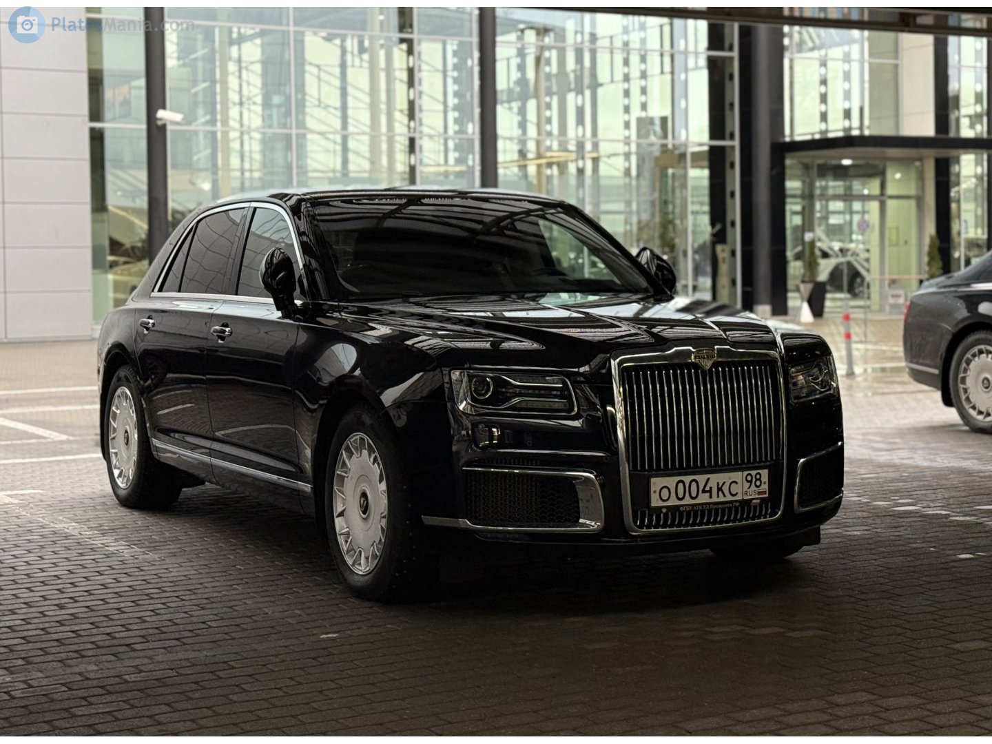 о 004 кс 98, Aurus Senat S600 Sedan, 2018–2024