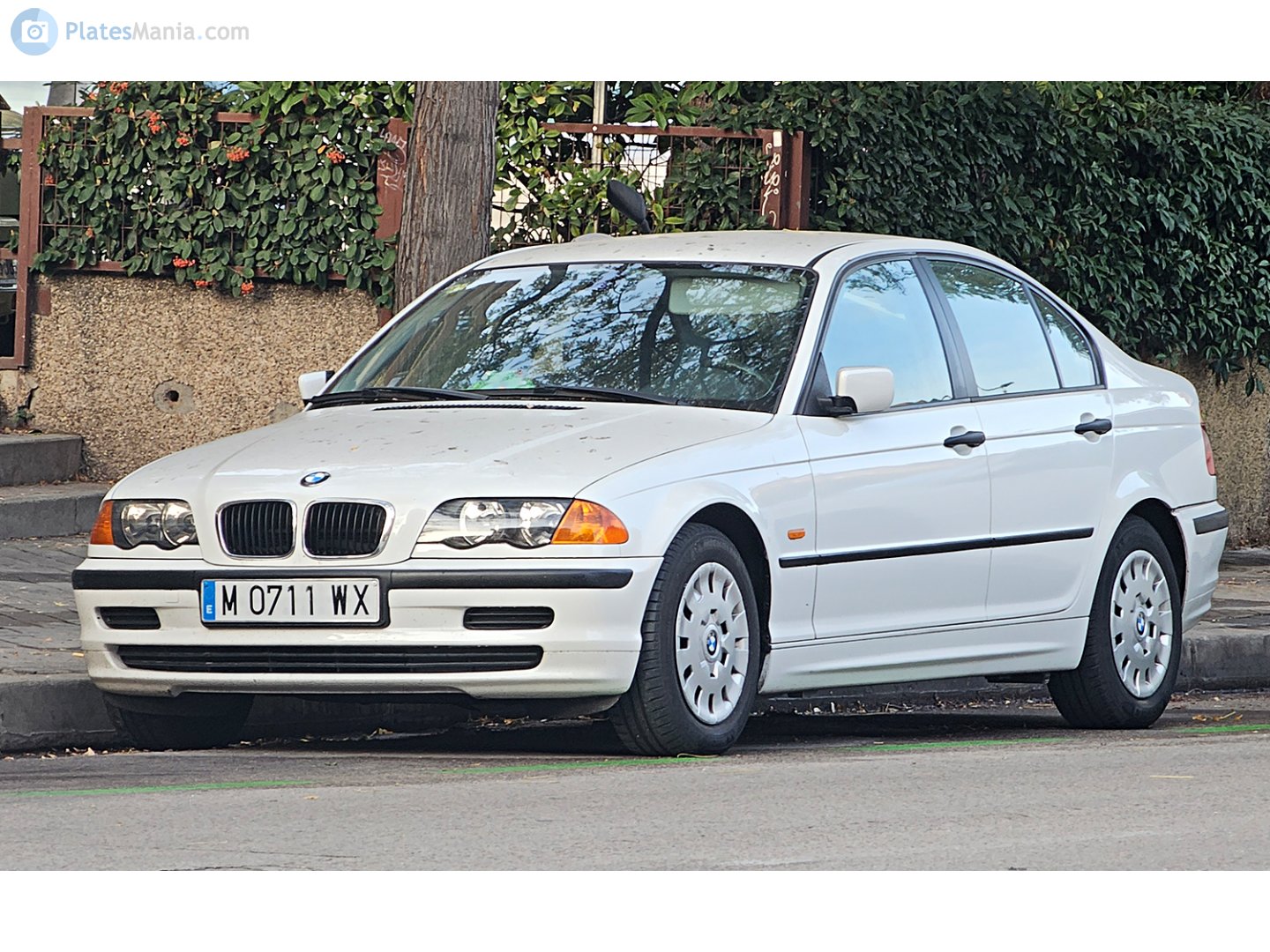 M 0711 WX, BMW 3 Series 4th gen Sedan (E46), 1998–2005