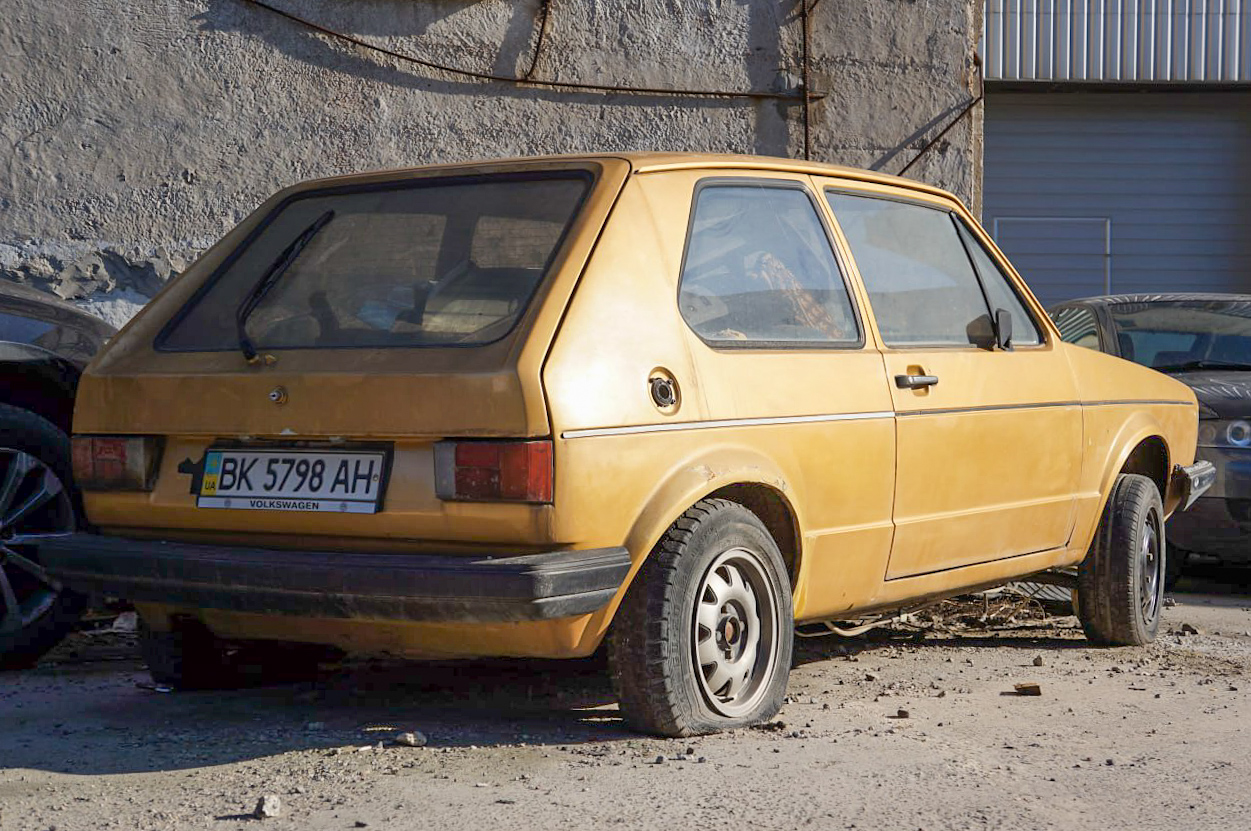 BK 5798 AH, Volkswagen Golf 1st gen 3-door Hatch (17), 1974–1984