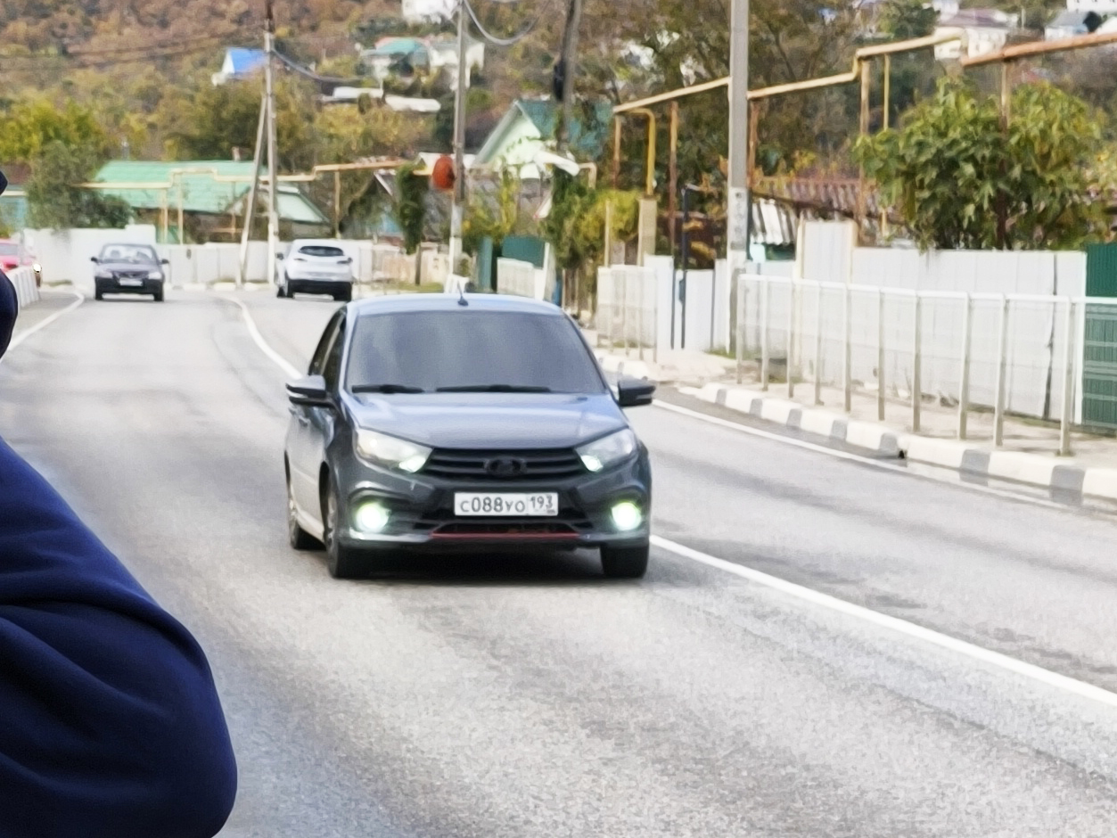 с 088 уо 193, Lada (VAZ) 2190 Granta 2190, facelift, 2018–