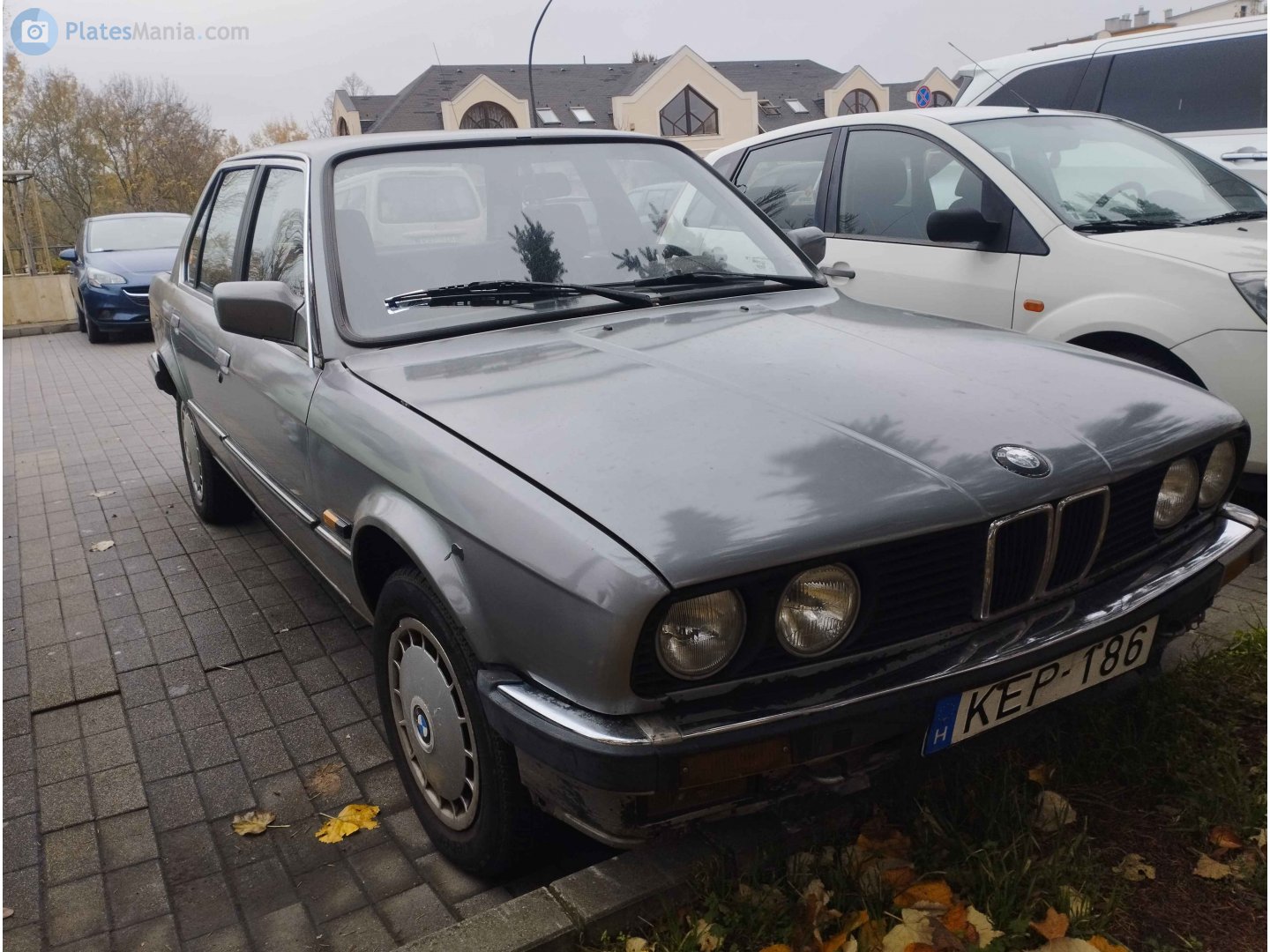 KEP-186, BMW 3 Series 2nd gen Sedan (E30), 1983–1991