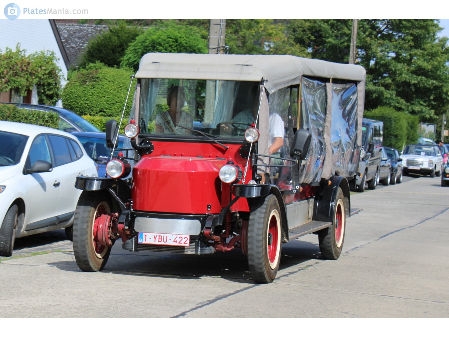 1-YBU-422, Regular plates (2010) 