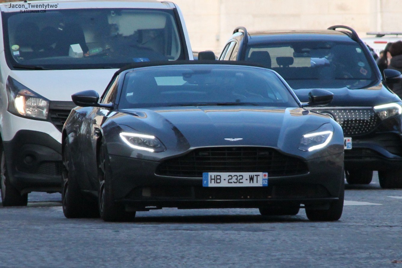 HB-232-WT, Aston Martin DB11 Volante Convertible (AM5), 2018–2023