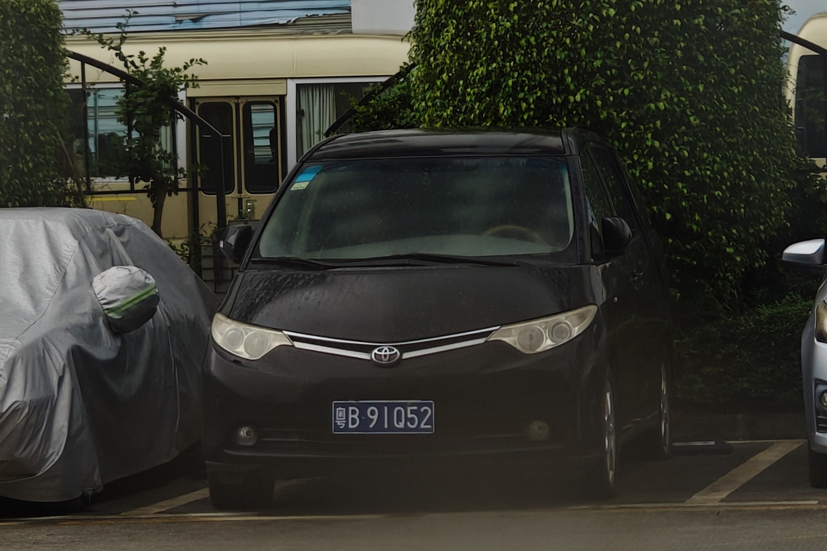 粤B·91Q52, Toyota Previa 3rd gen (R50), 2006–2008