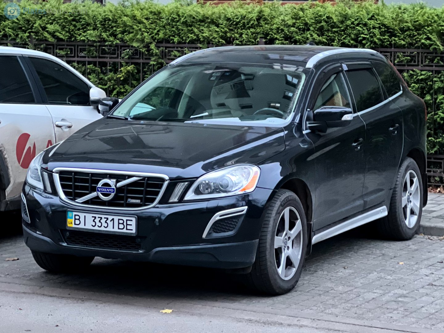 BI 3331 BE, Volvo XC60 1st gen (156), 2008–2013
