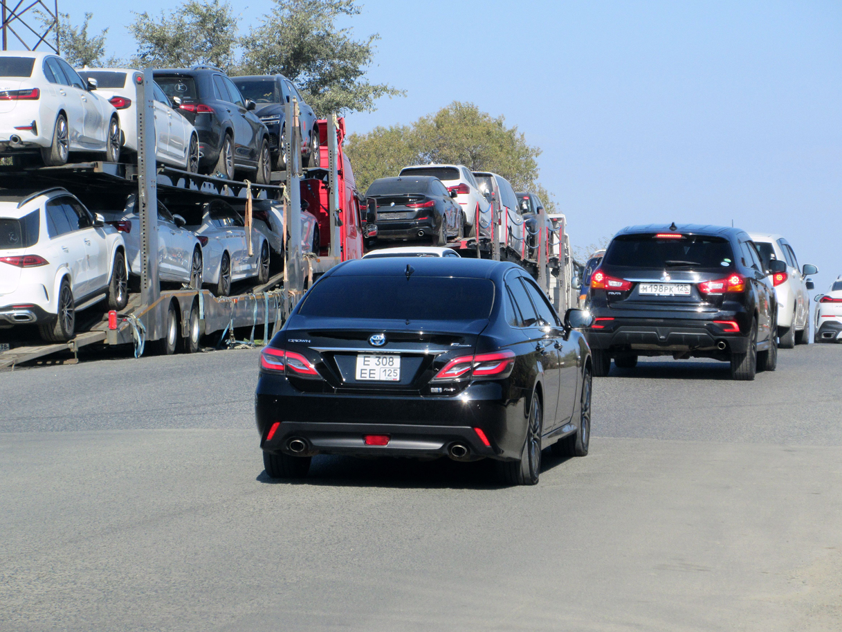 е 308 ее 125, Toyota Crown 15th gen (S220), 2018–2022