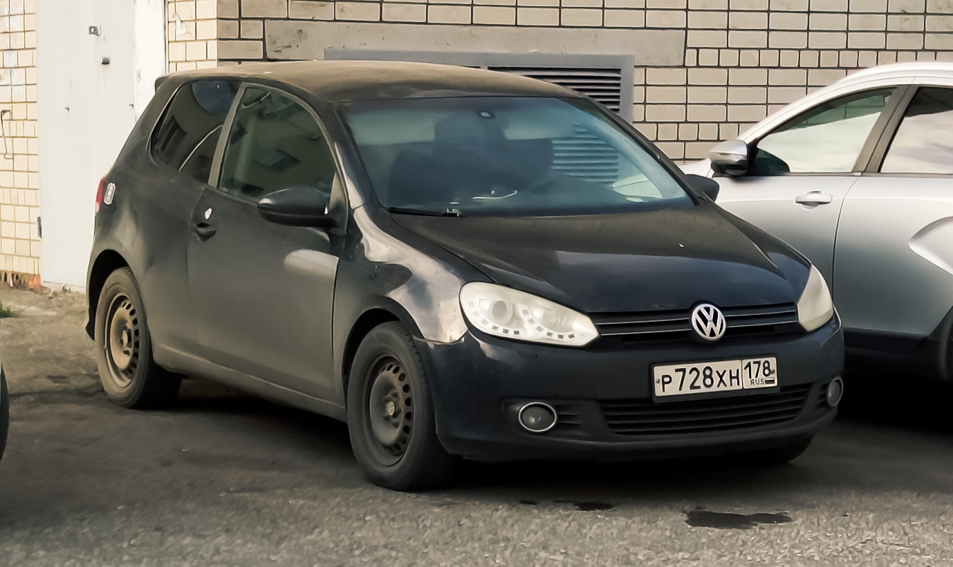 р 728 хн 178, Volkswagen Golf 6th gen 3-door Hatch (5K), 2008–2013