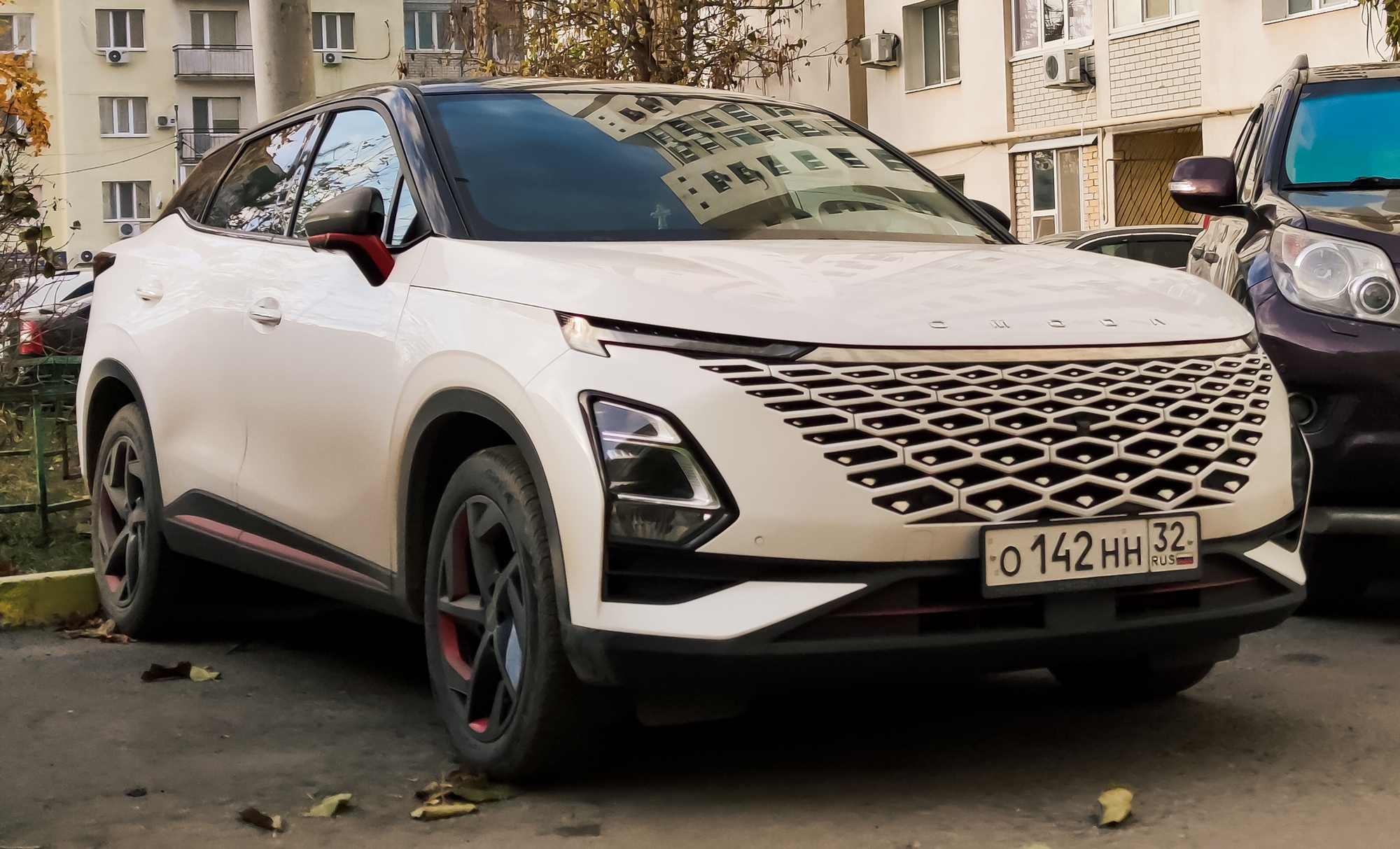 о 142 нн 32, Omoda C5 1st gen, 2022–