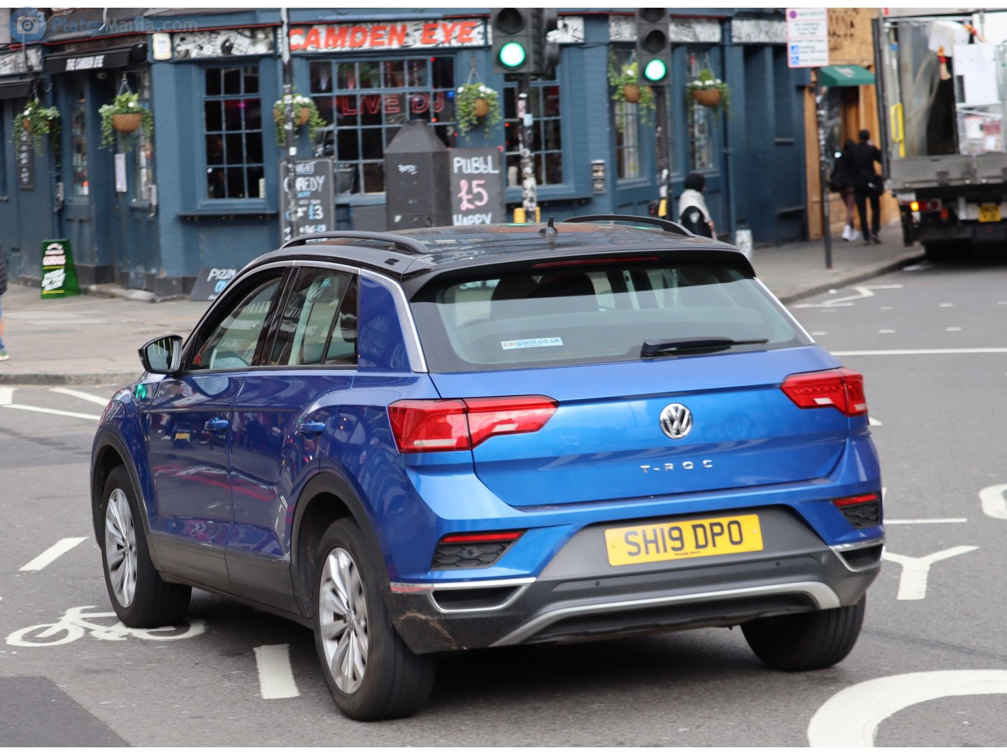 SH19DPO, Volkswagen T-Roc 1st gen SUV (A11), 2017–2022