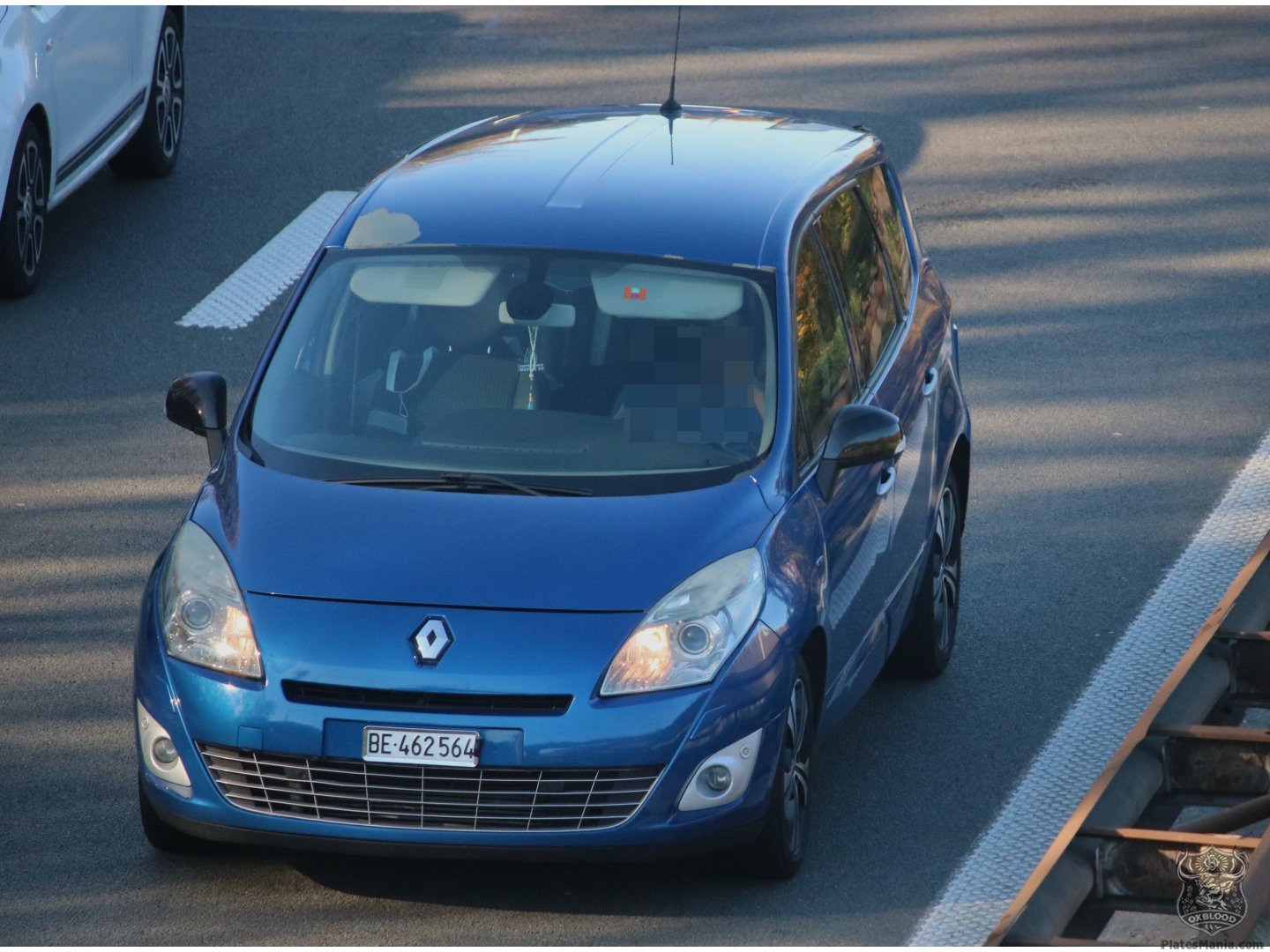 BE 462564, Renault Scénic 3rd gen Grand (R95), 2009–2016