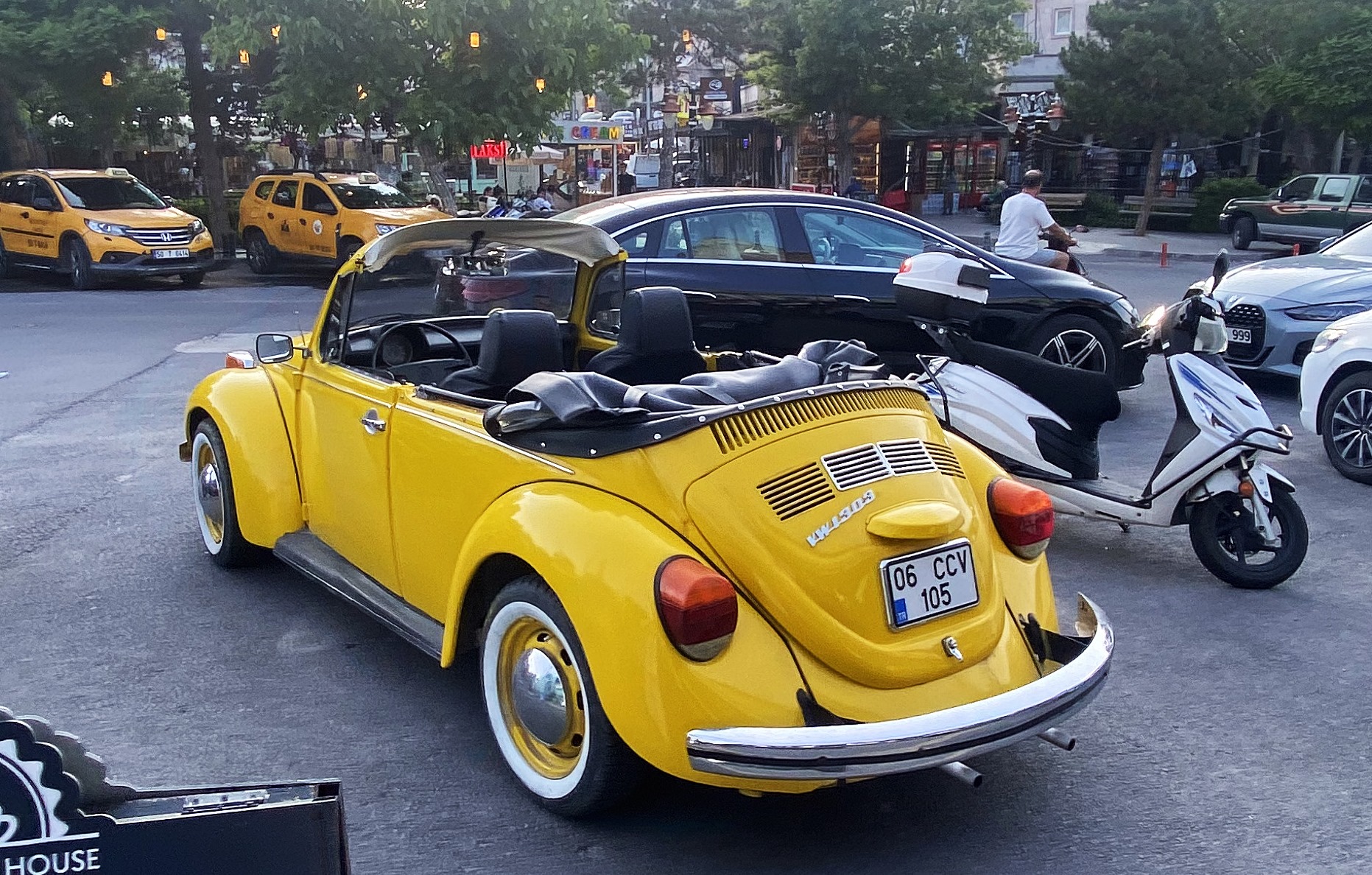 06 CCV 105, Volkswagen Beetle 1st gen Cabrio (Type 1), 1948­–2003