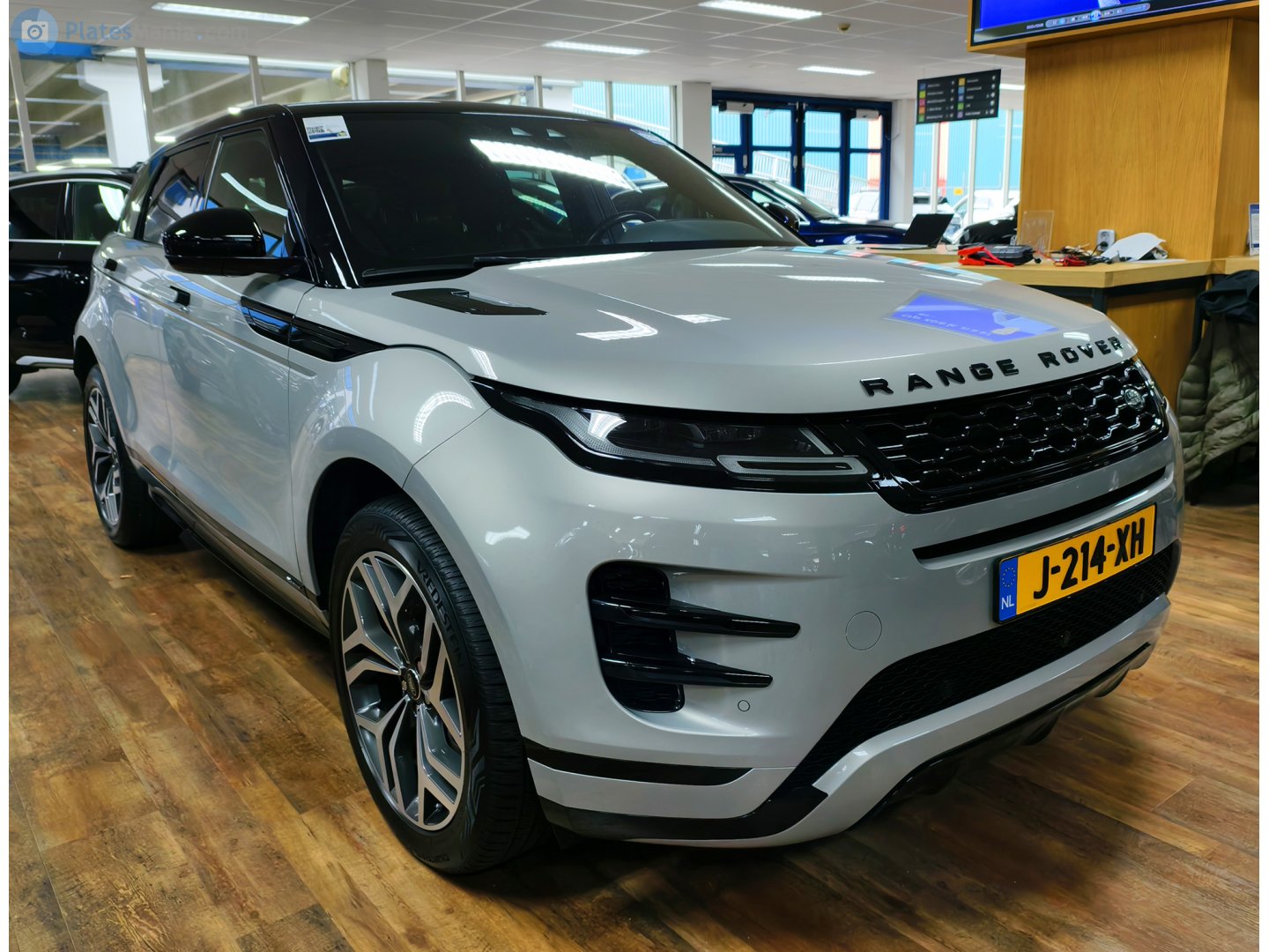 J-214-XH, Land Rover Range Rover Evoque 2nd gen (L551), 2019–