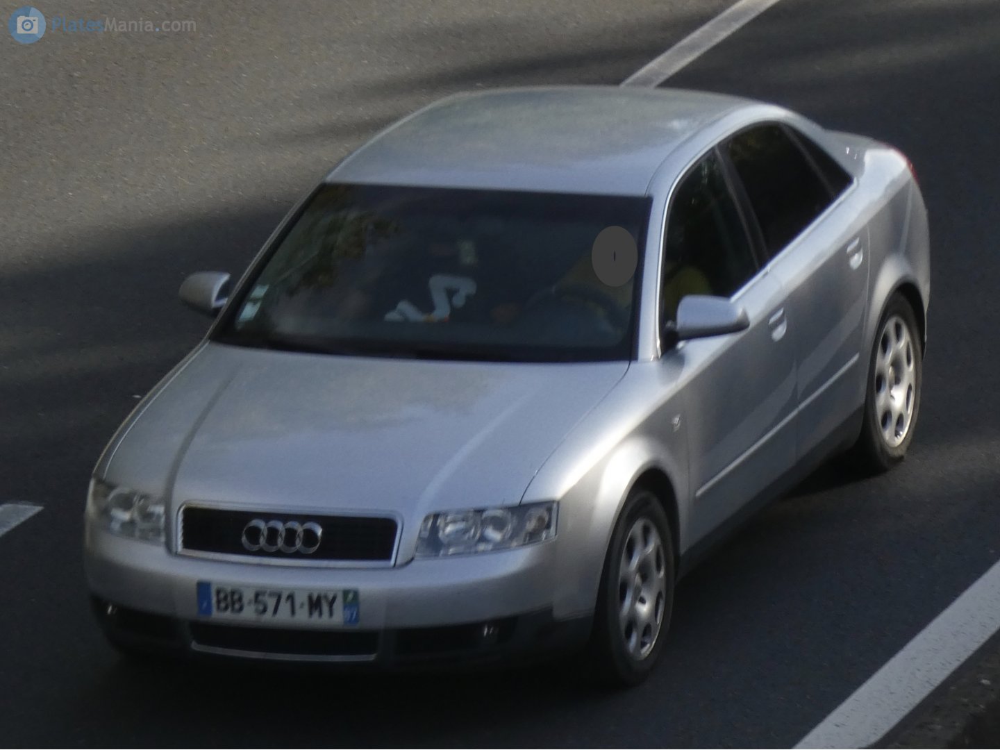 BB-571-MY, Audi A4 2nd gen Sedan (B6/8E2), 2000–2004