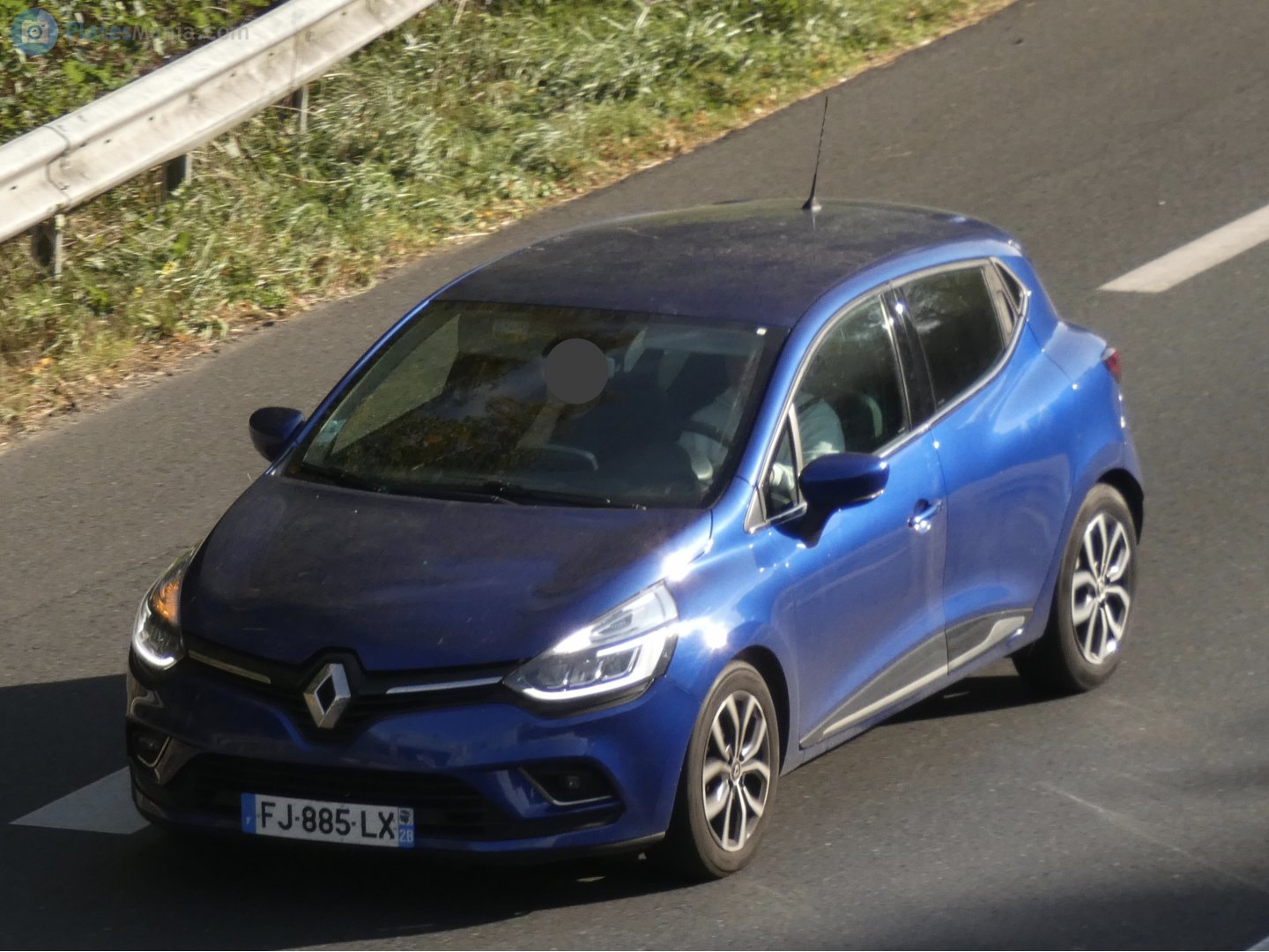 FJ-885-LX, Renault Clio 4th gen Hatch (B98), 2012–2020