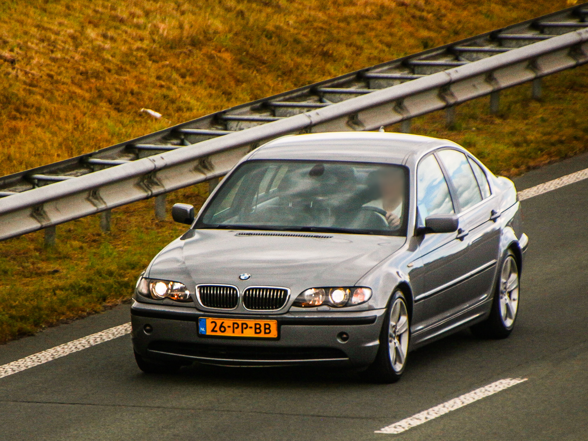 26-PP-BB, BMW 3 Series 4th gen Sedan (E46), 1998–2005