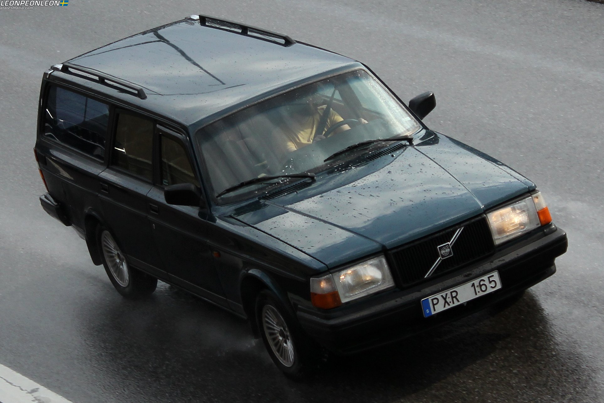 PXR 165, Volvo 240-Series 1st gen 5-door Wagon (245), facelift, 1978–1993